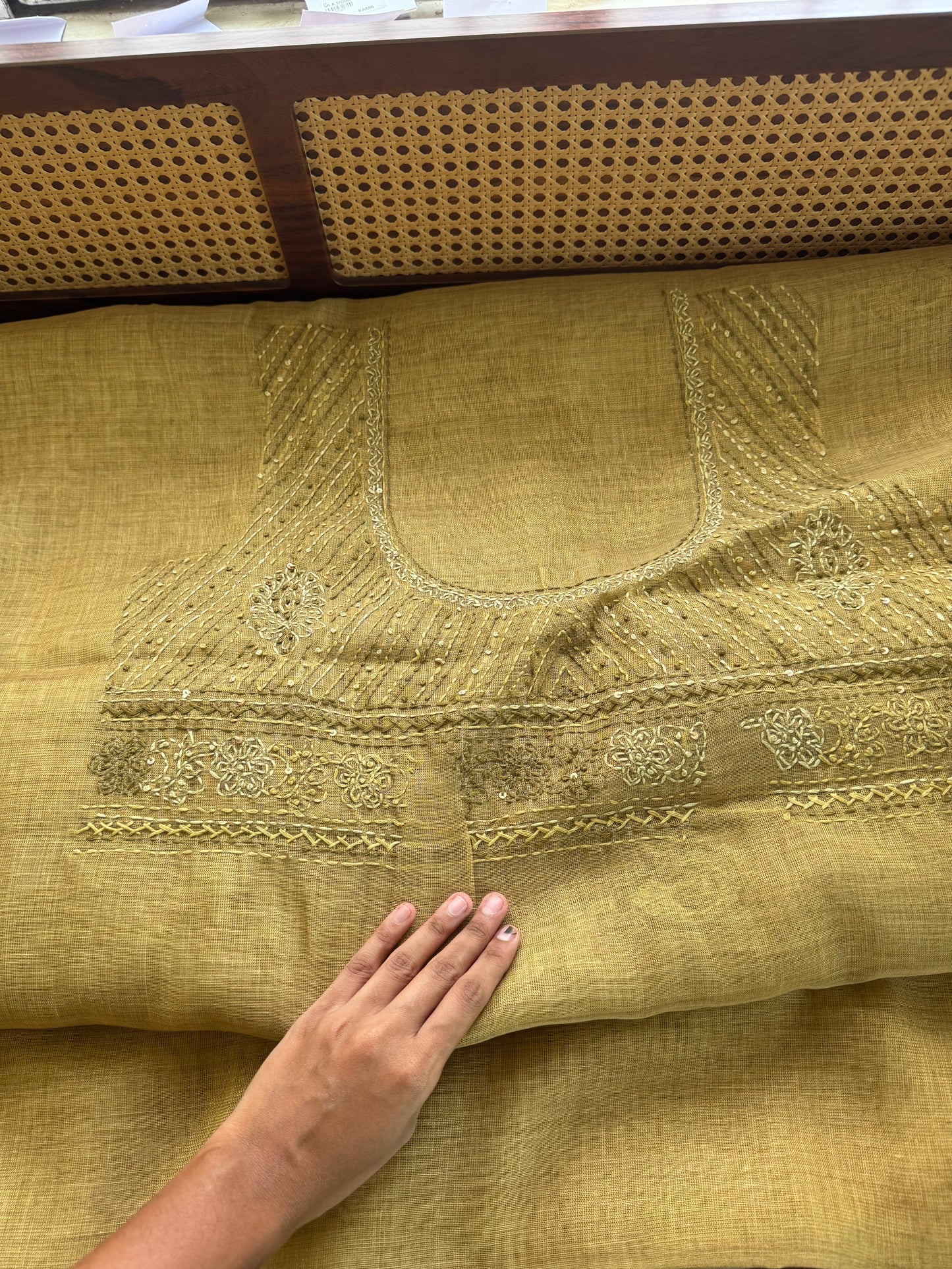 Premium Tissue Linen Sarees with borders & heavy blouse - Henna Green