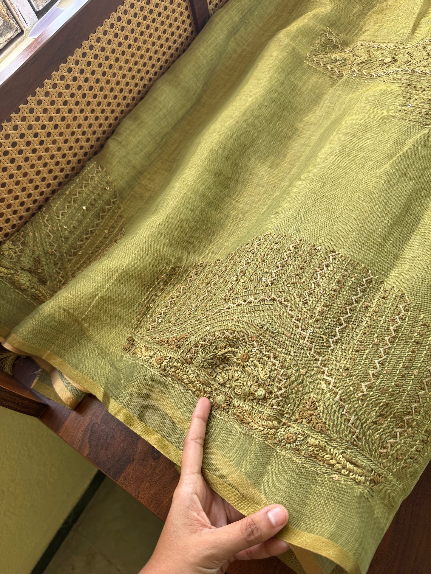 Premium Tissue Linen Sarees with heavy blouse - Green
