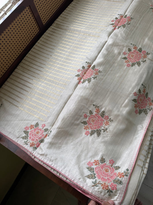 Elegant Semi tussar saree - Ivory with Peach