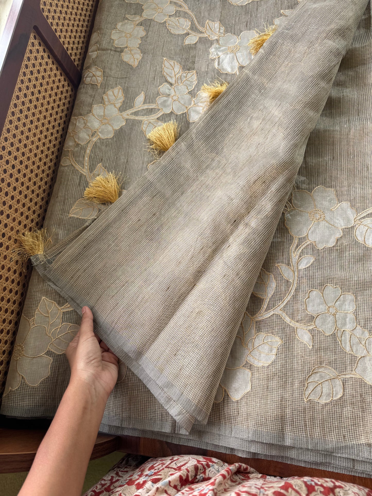 Tissue Applique Sarees - Grey Golden