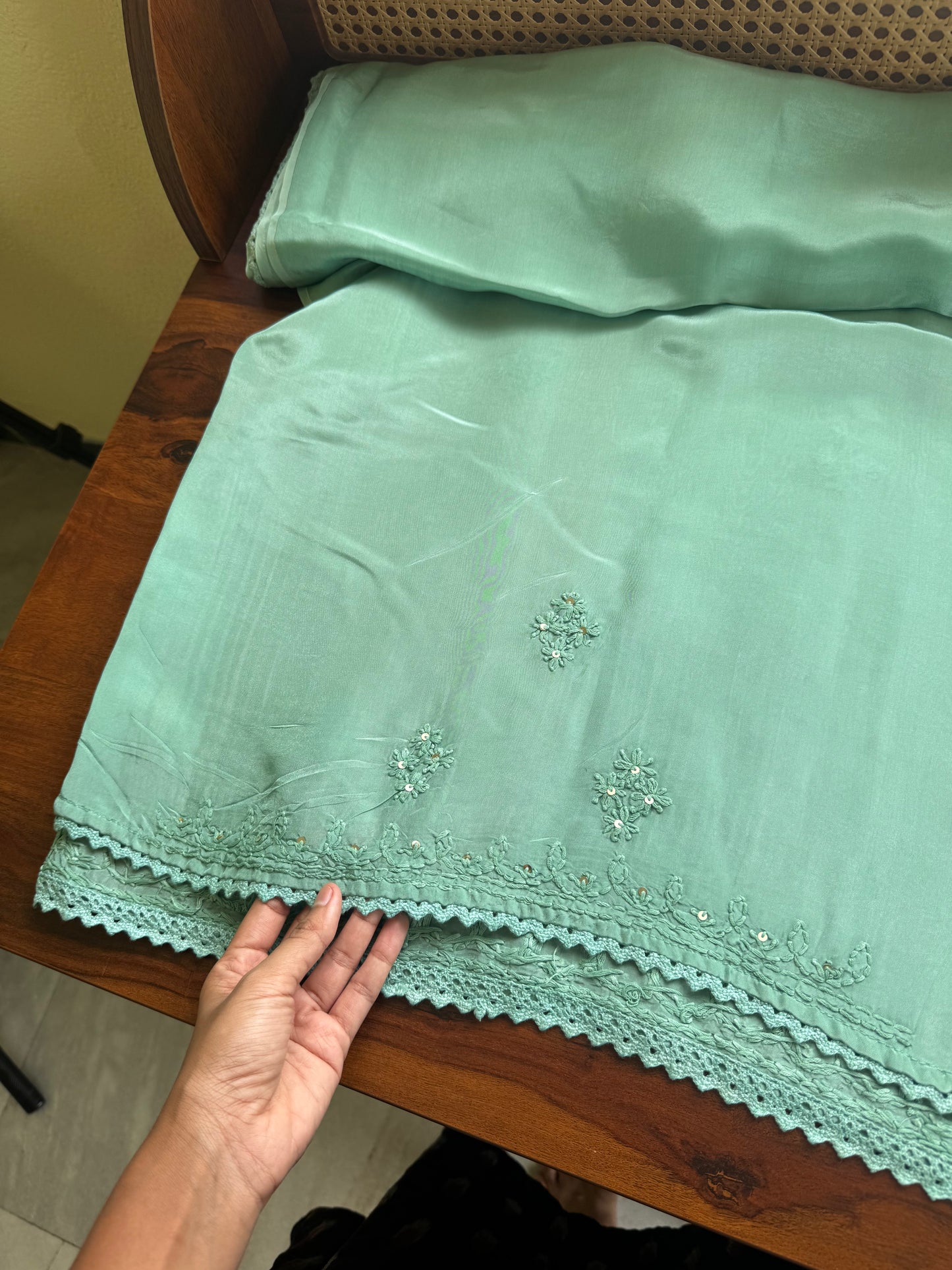 Silk Crepe Chikankari Saree - Sea Green