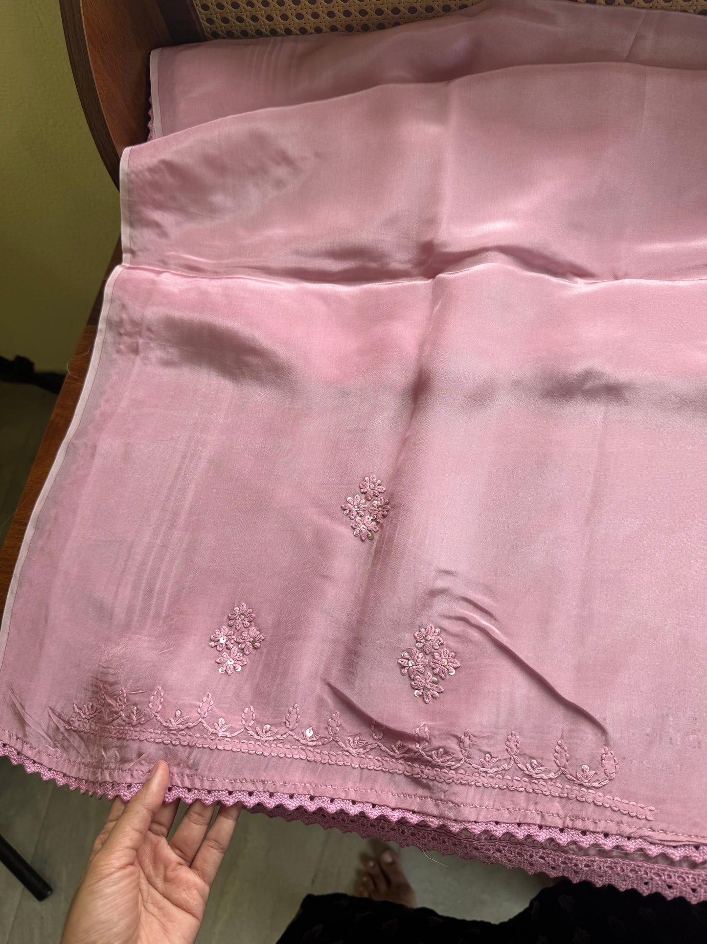 Silk Crepe Chikankari Saree - Lilac