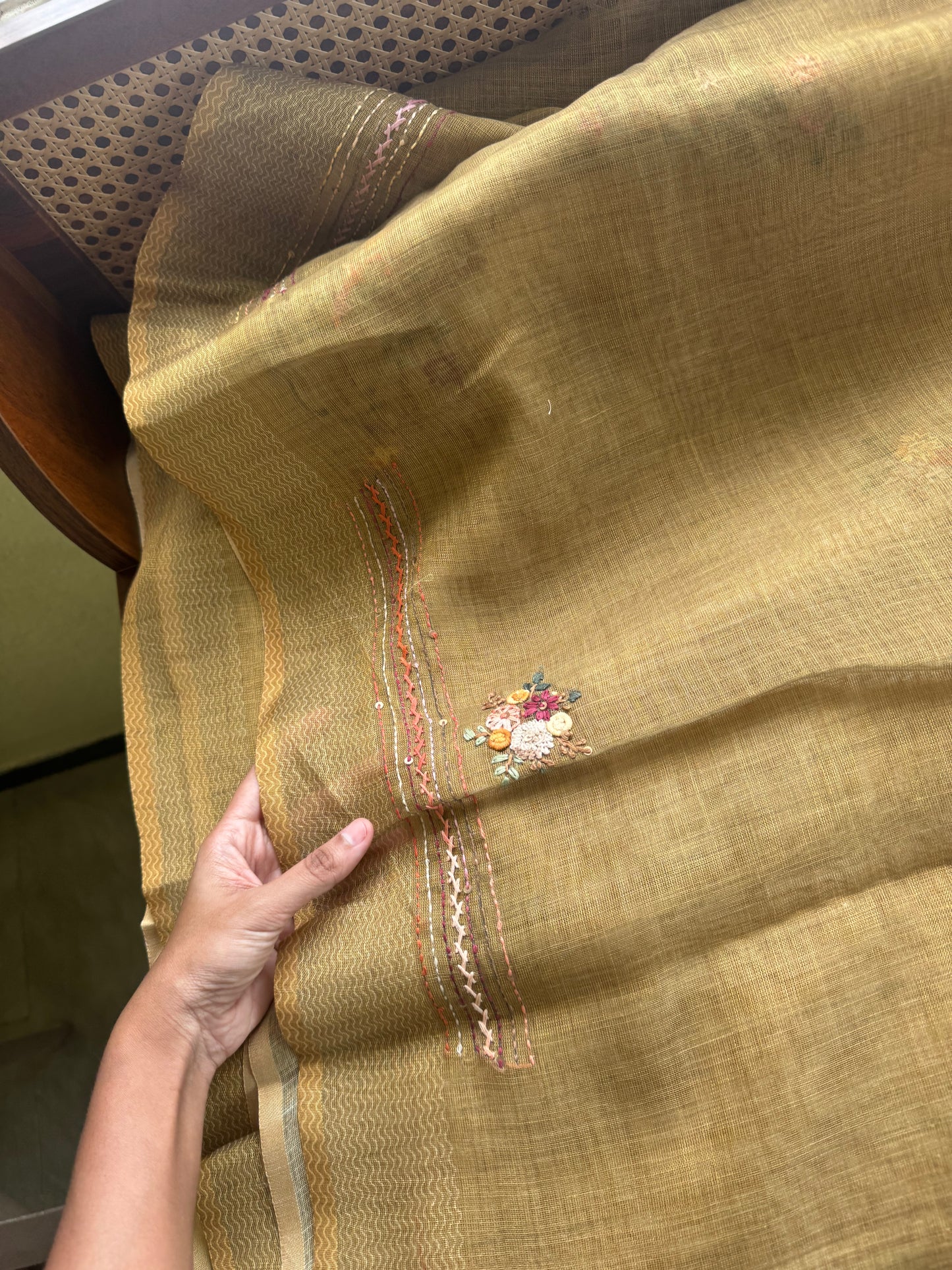 Premium Tissue Linen Sarees with heavy blouse - Henna Green