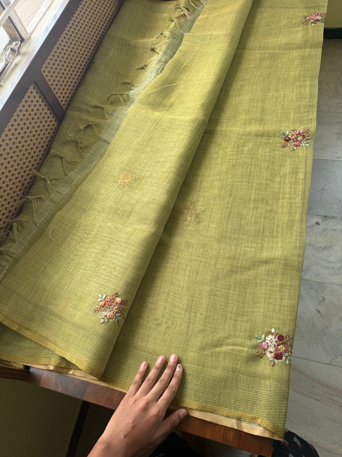 Premium Tissue Linen Sarees with heavy blouse - Green