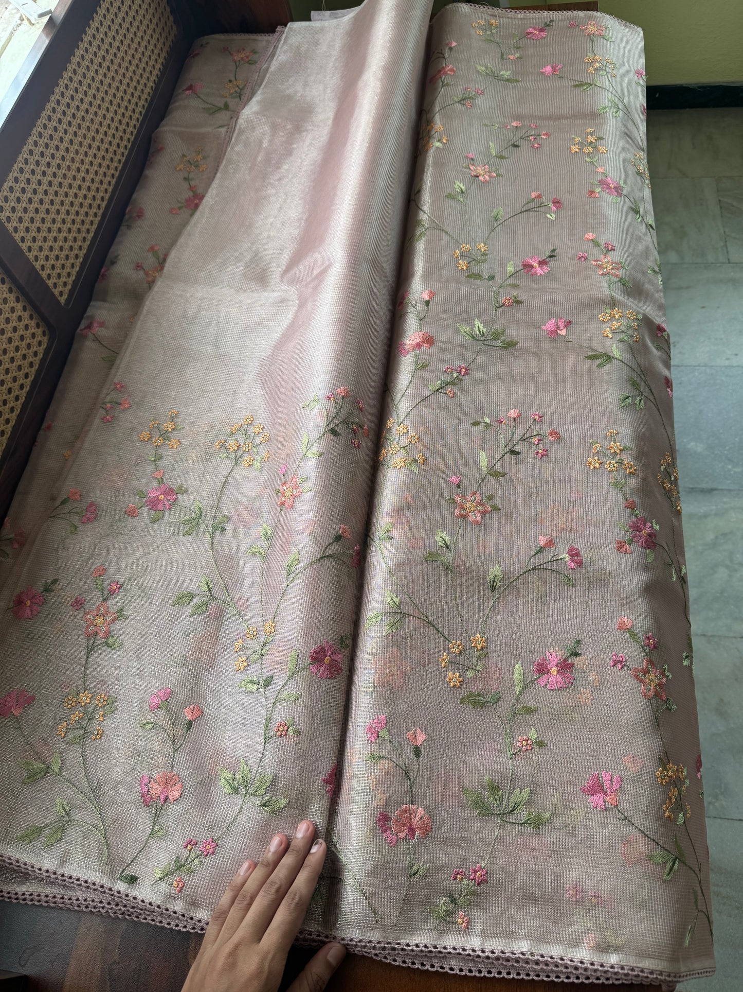 Floral Tissue Saree -Metallic Pink