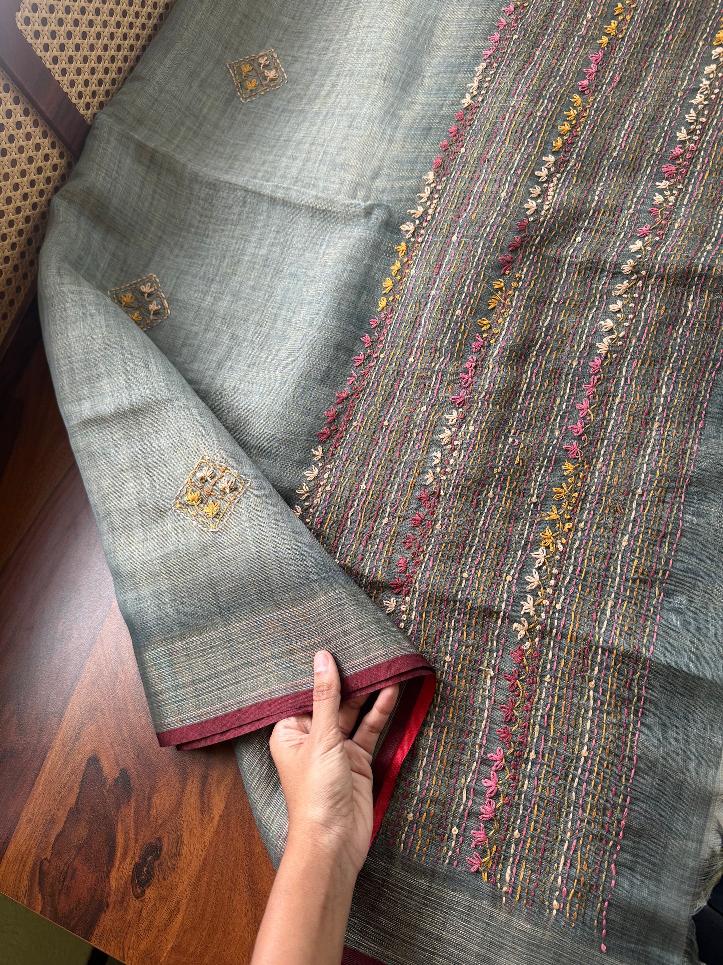 Premium Tissue Linen Sarees with heavy blouse - Grey