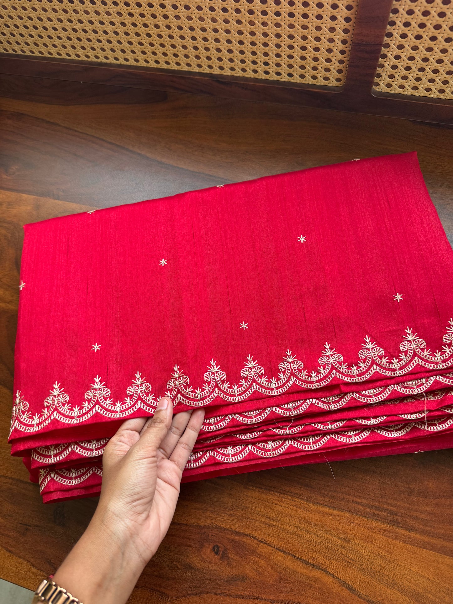 Minimal Mango Semi tussar saree - Red