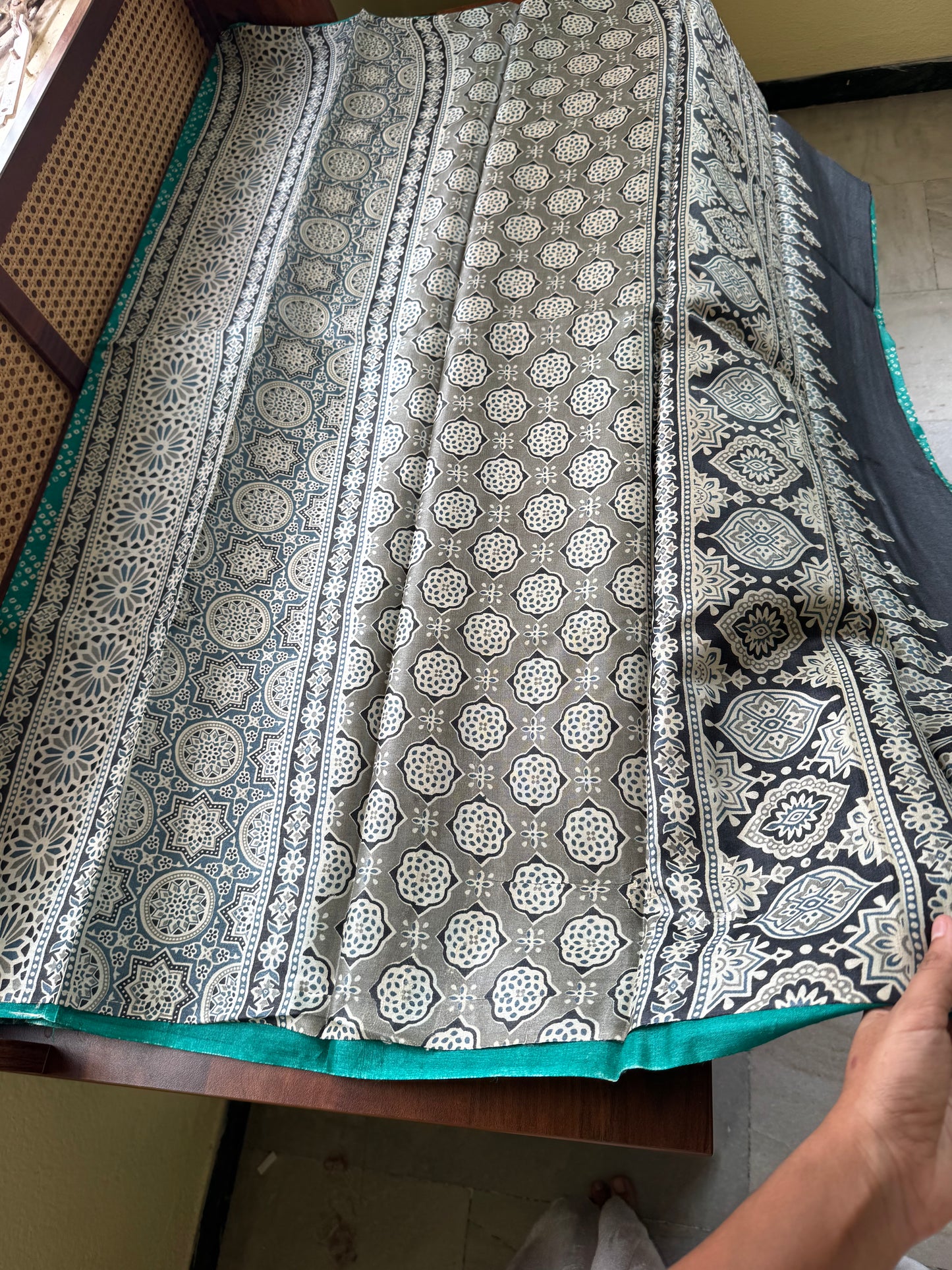 Pure Handloom Tussar Silk Saree - Teal Green