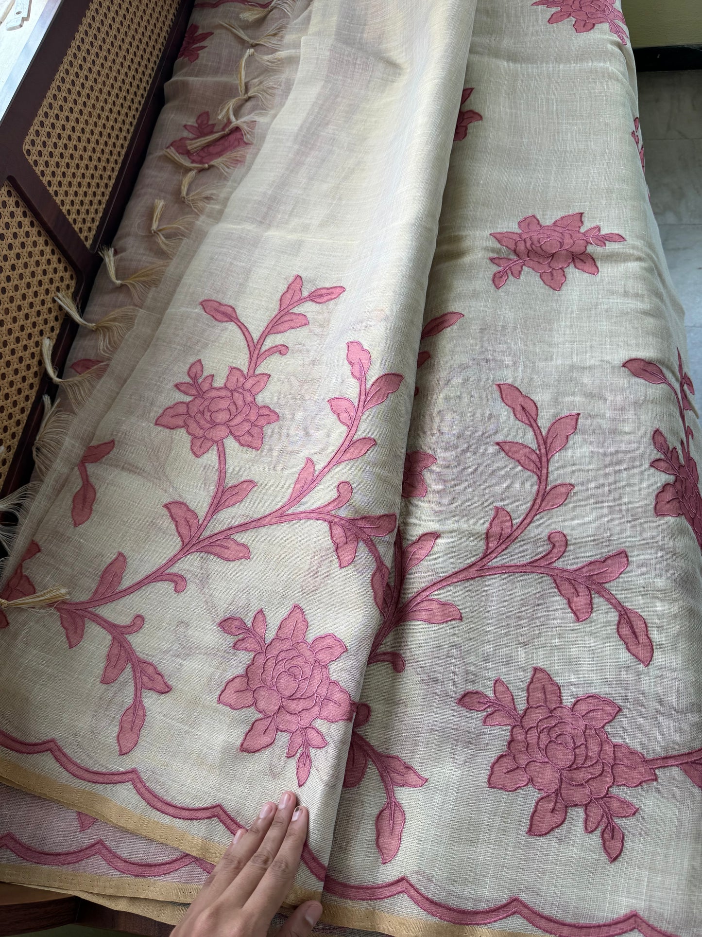Premium Tissue Linen Sarees with appliqué work - Half White & Pink