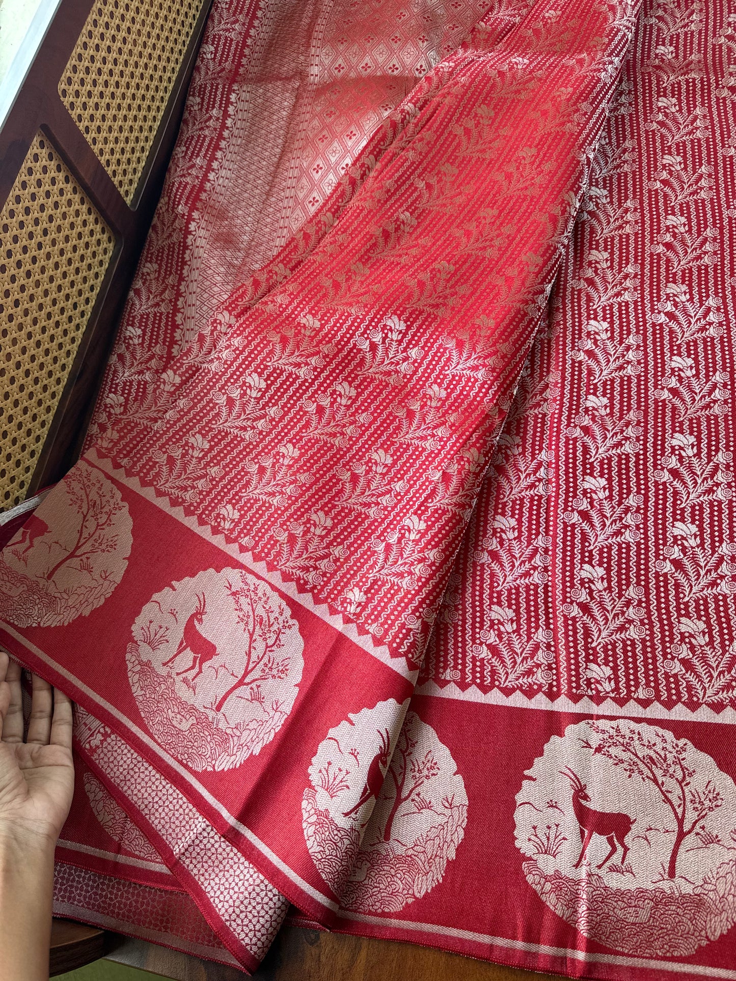 Soft Semi Silk Deer Saree - Red
