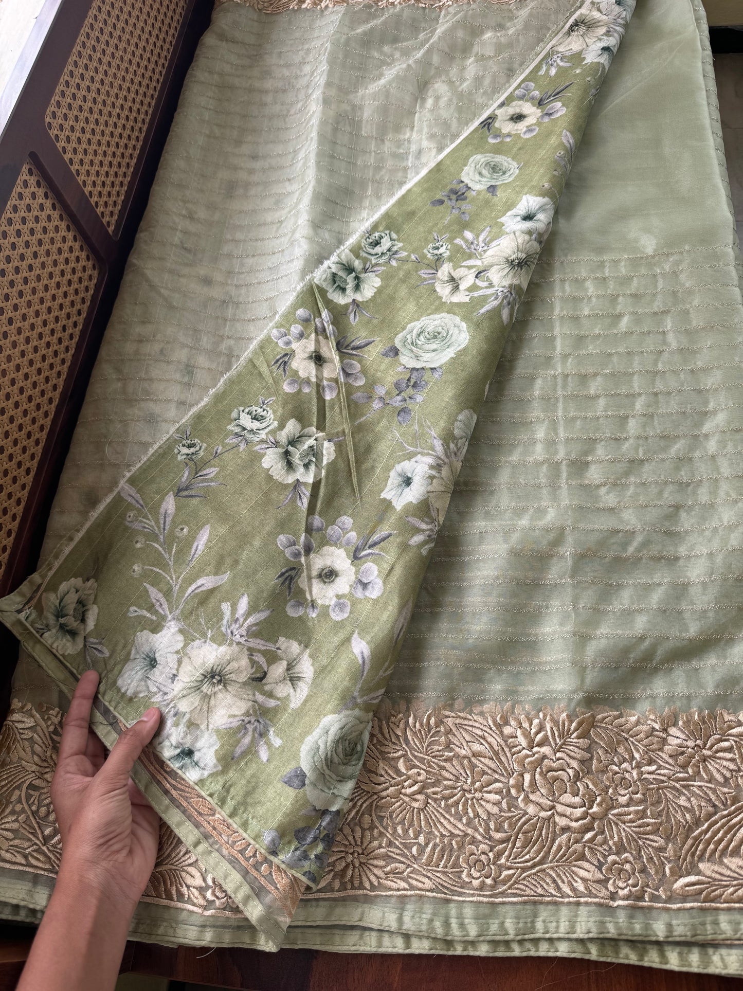 Delicate Tissue Organza Saree - Pastel Green