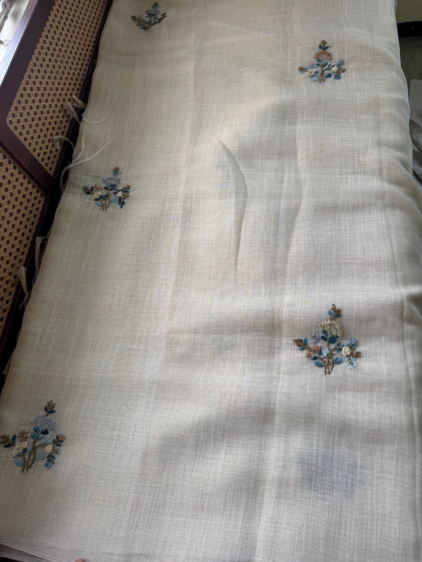 Premium Tissue Linen Sarees with heavy blouse - Beige & Blue