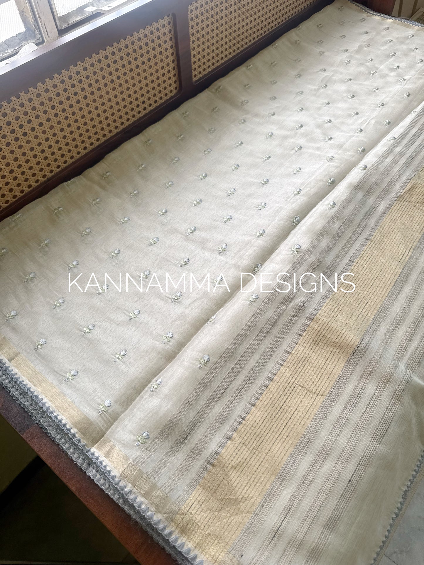 Mul Chanderi Tissue Saree - Cream & Powder Blue