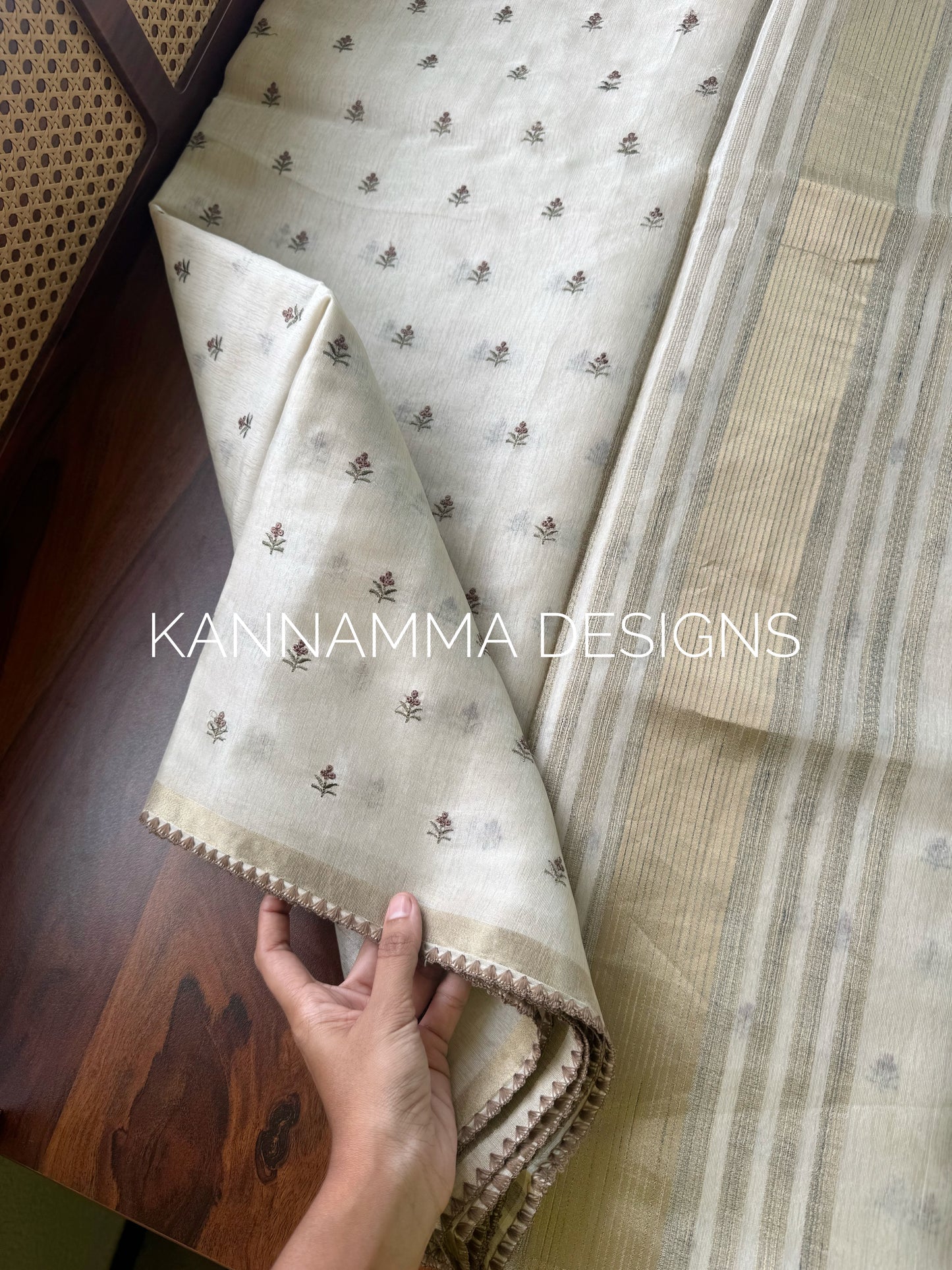 Mul Chanderi Tissue Saree - Cream & Coffee Brown