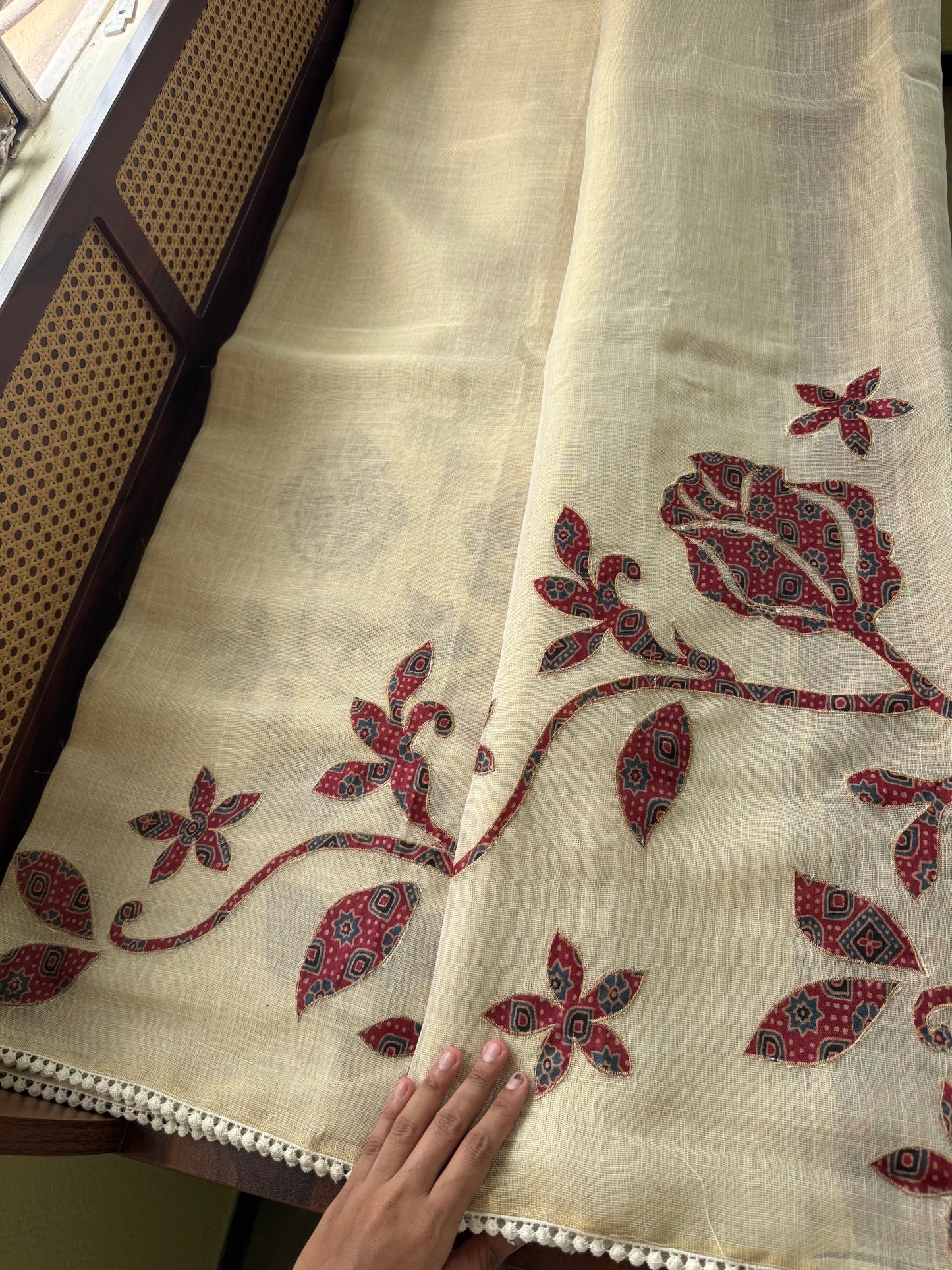 Premium Tissue Linen Sarees with appliqué work - Half White & Maroon