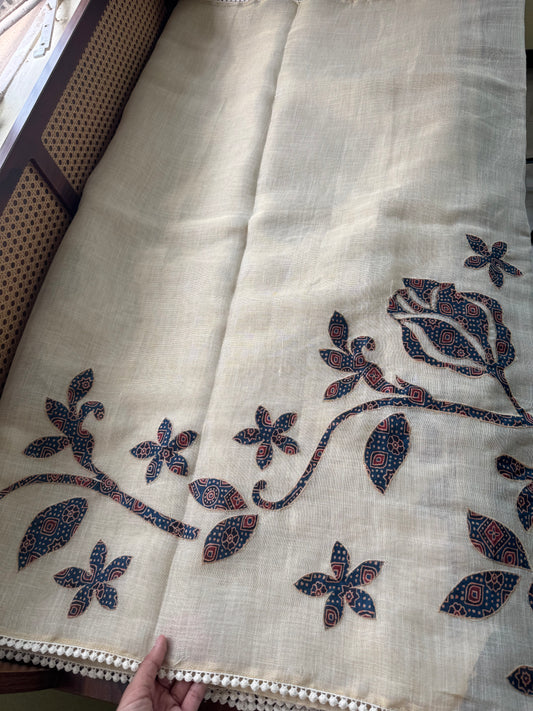 Premium Tissue Linen Sarees with appliqué work - Kerala Cream & Blue