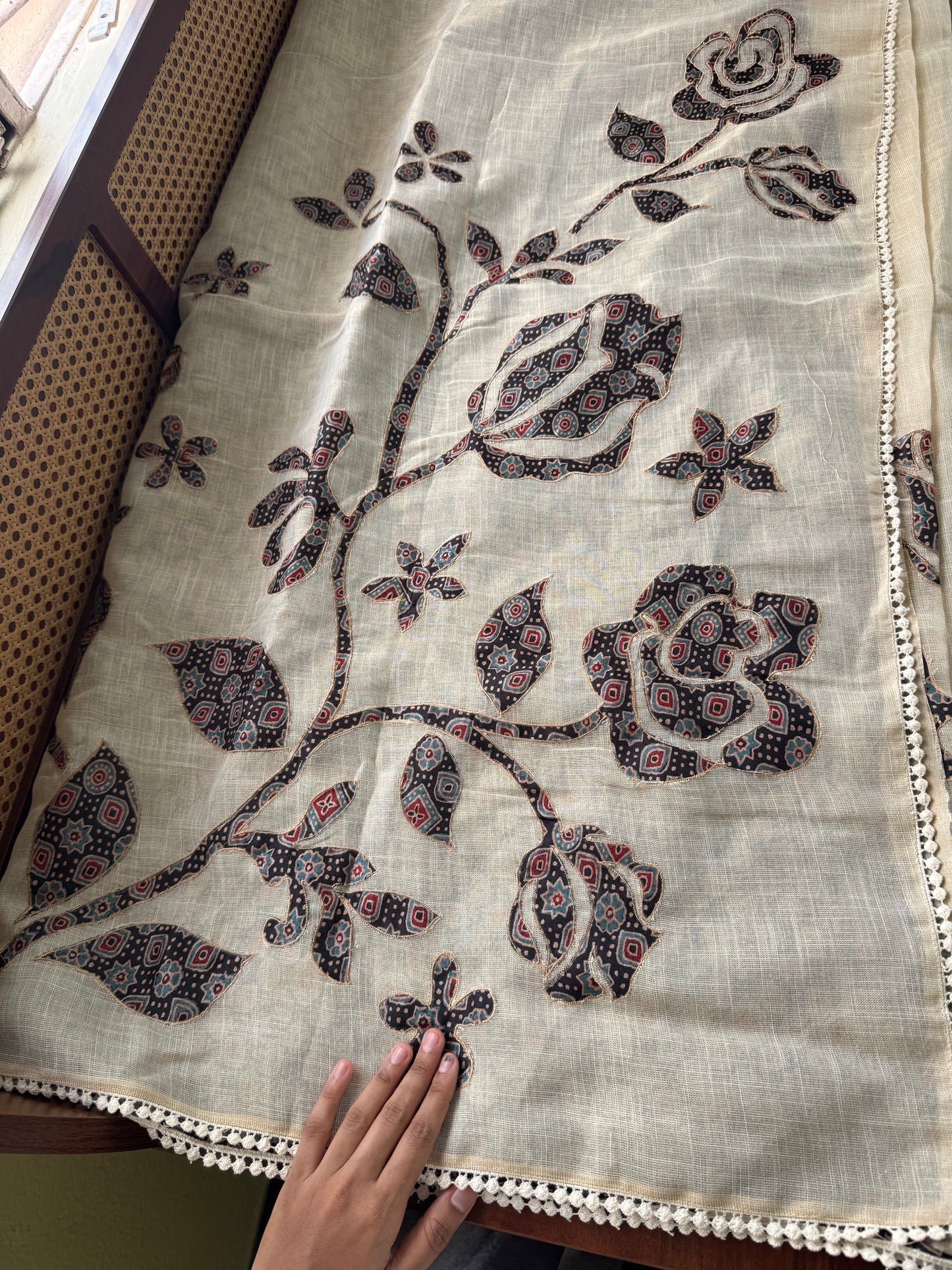 Premium Tissue Linen Sarees with appliqué work - Half White & Black