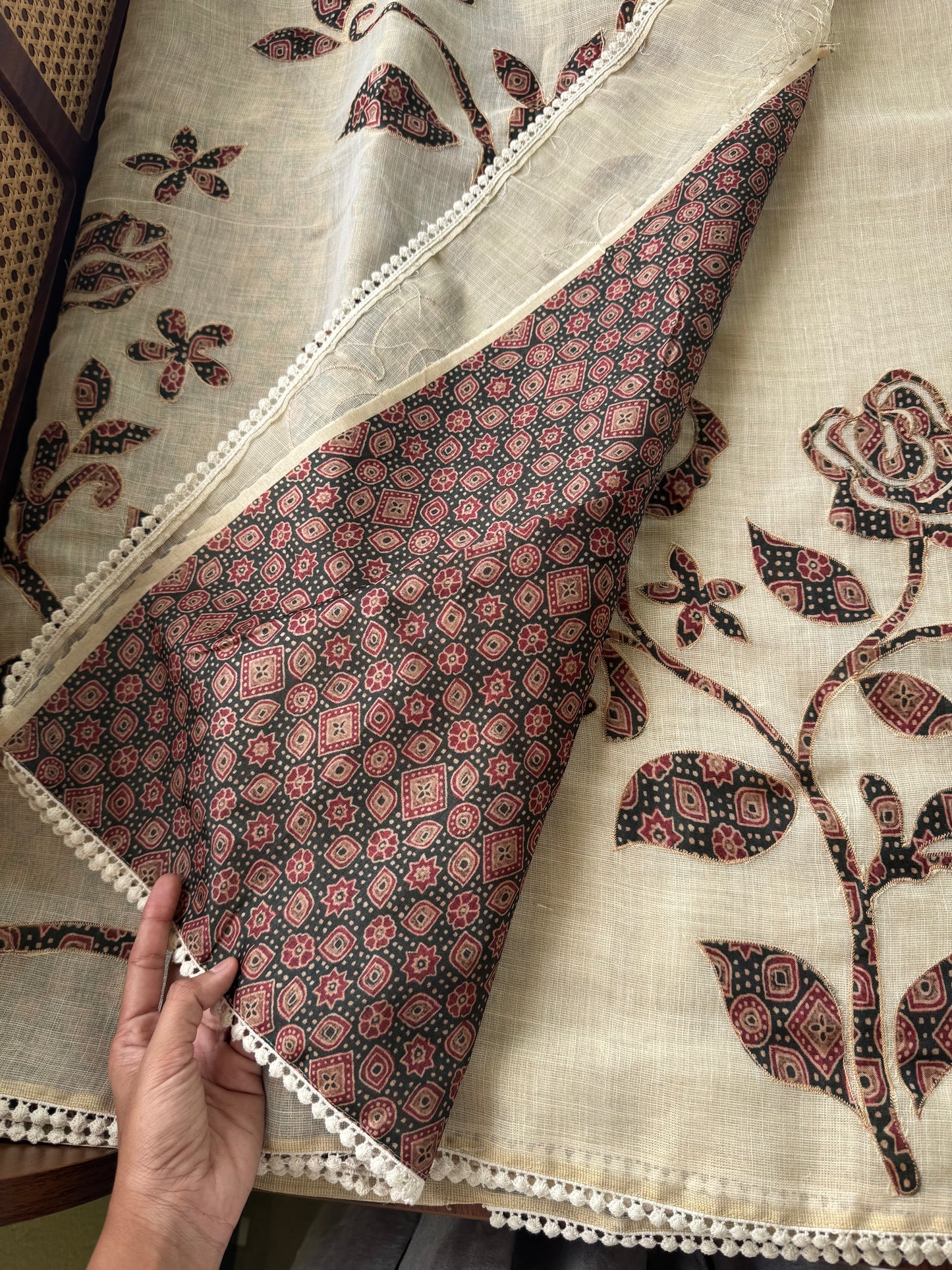 Premium Tissue Linen Sarees with appliqué work - Half White & Dark Green