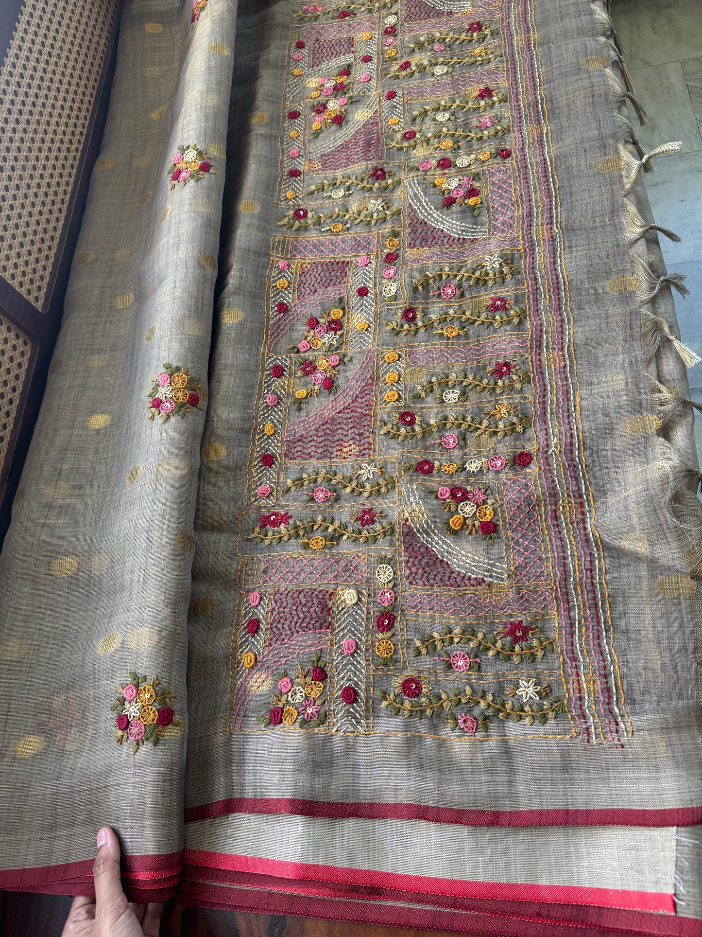 Premium Tissue Linen Sarees - Grey