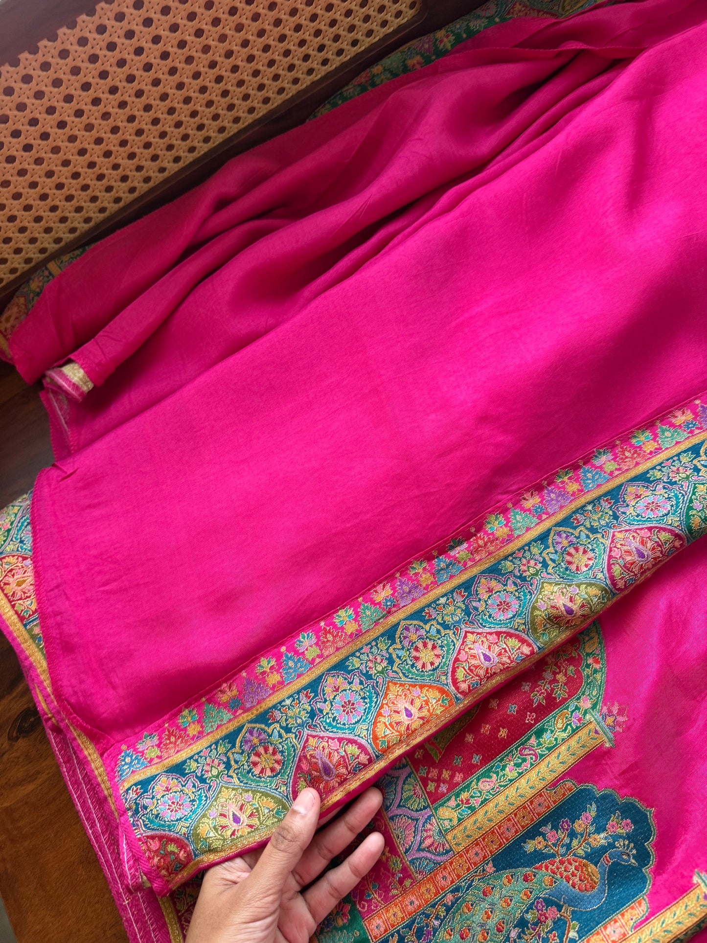Luxe Pashmina Style Semi Silk Saree - Pink
