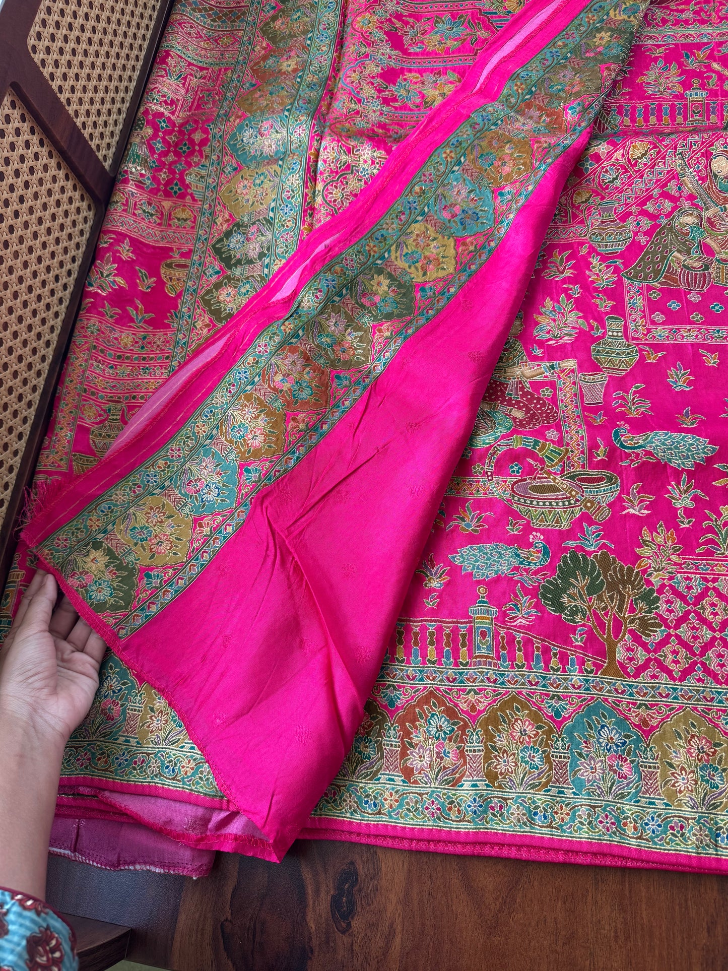 Luxe Pashmina Style Semi Silk Saree - Pink