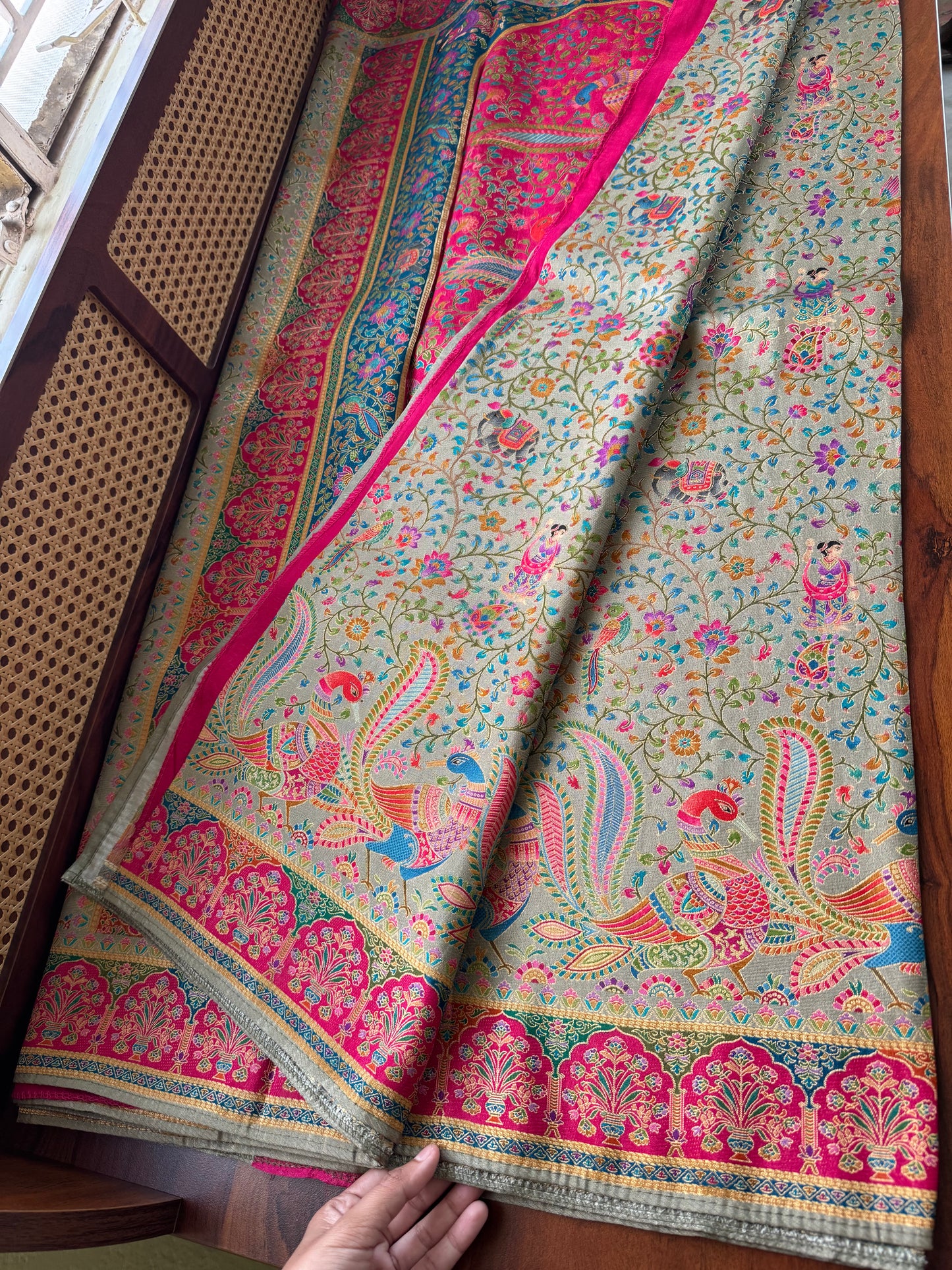 Luxe Pashmina Style Semi Silk Saree - Grey & Pink