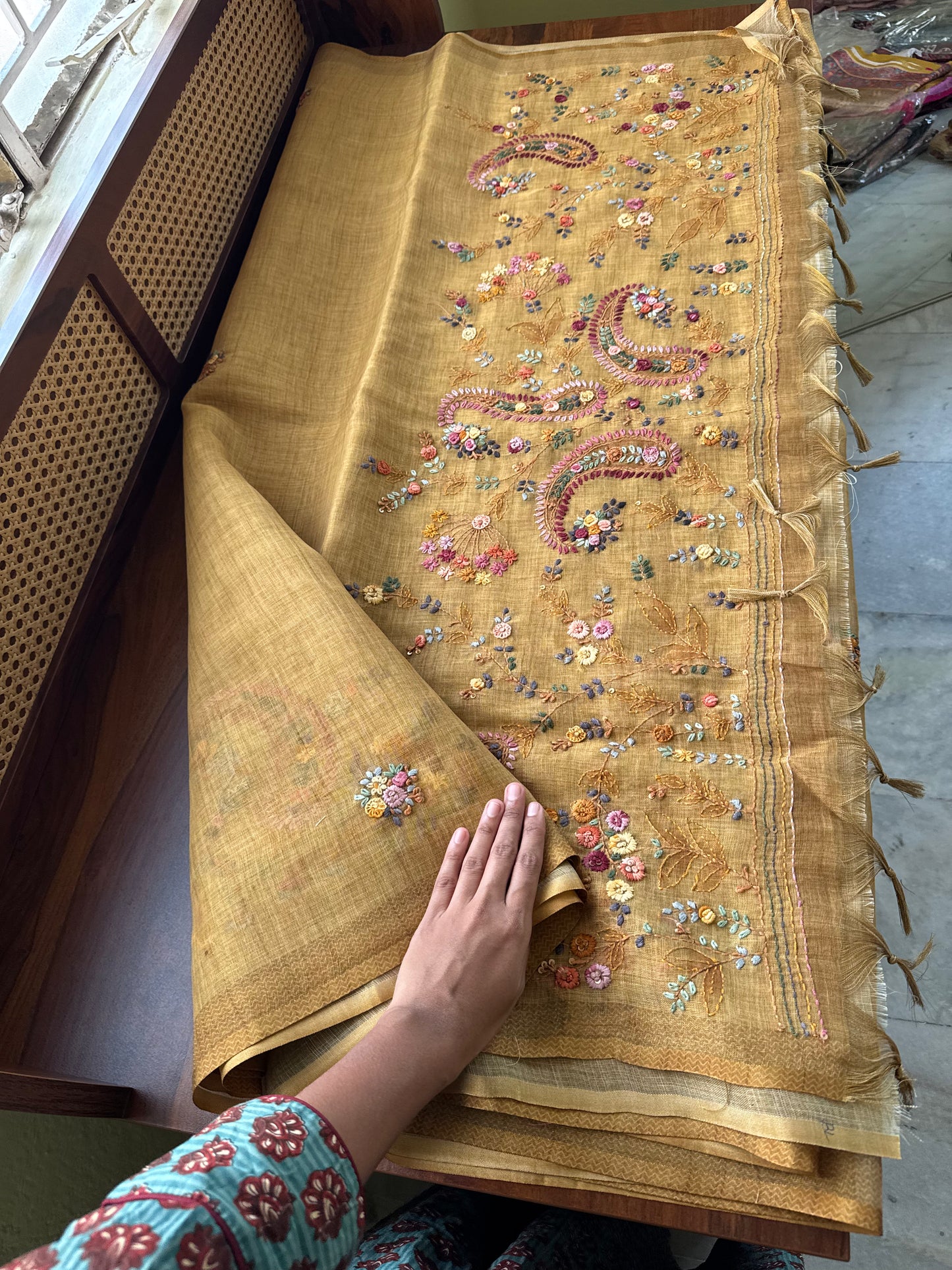 Premium Tissue Linen Sarees - Henna Green