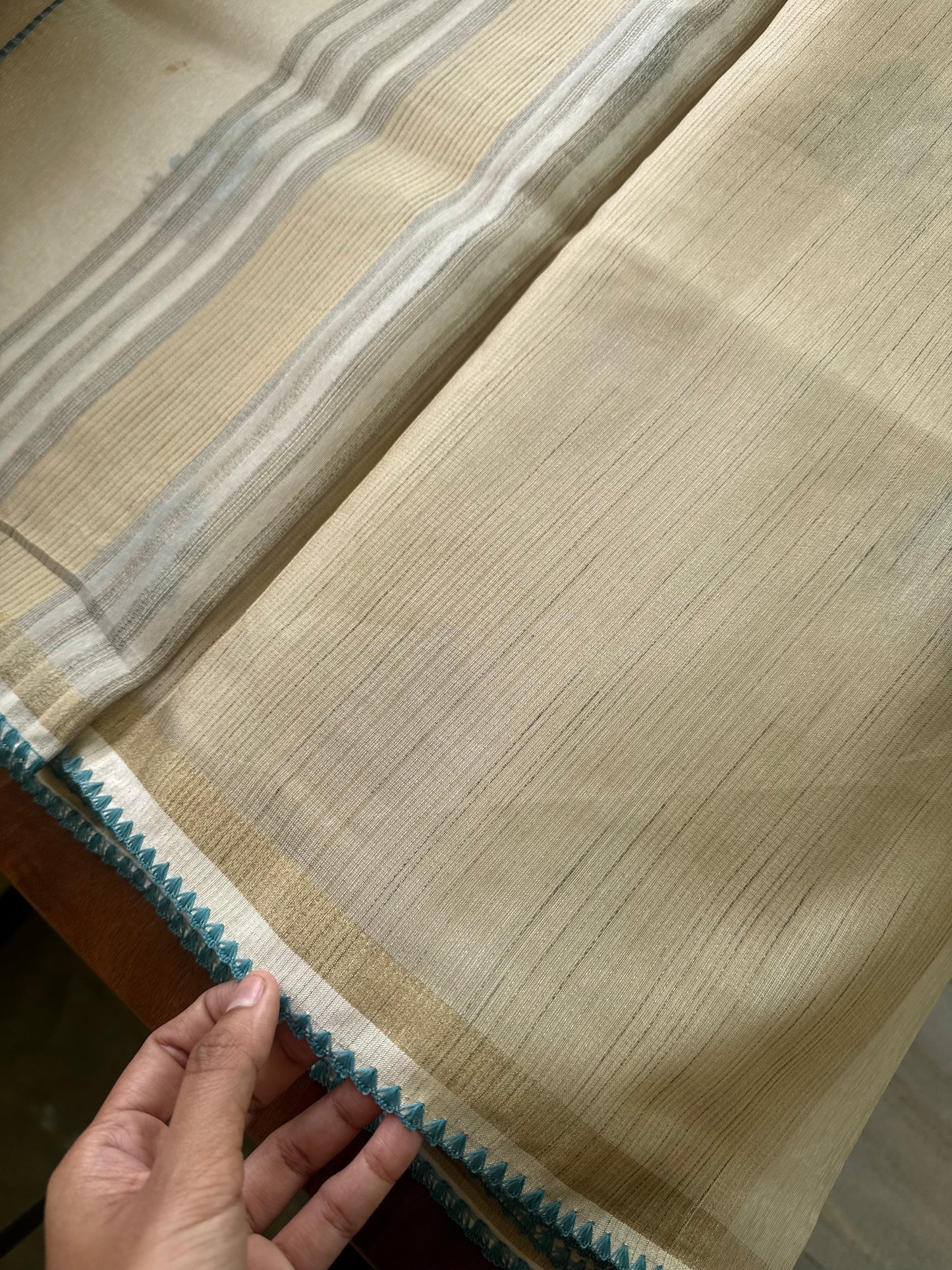 Mul Chanderi Tissue Saree - Cream & Blue