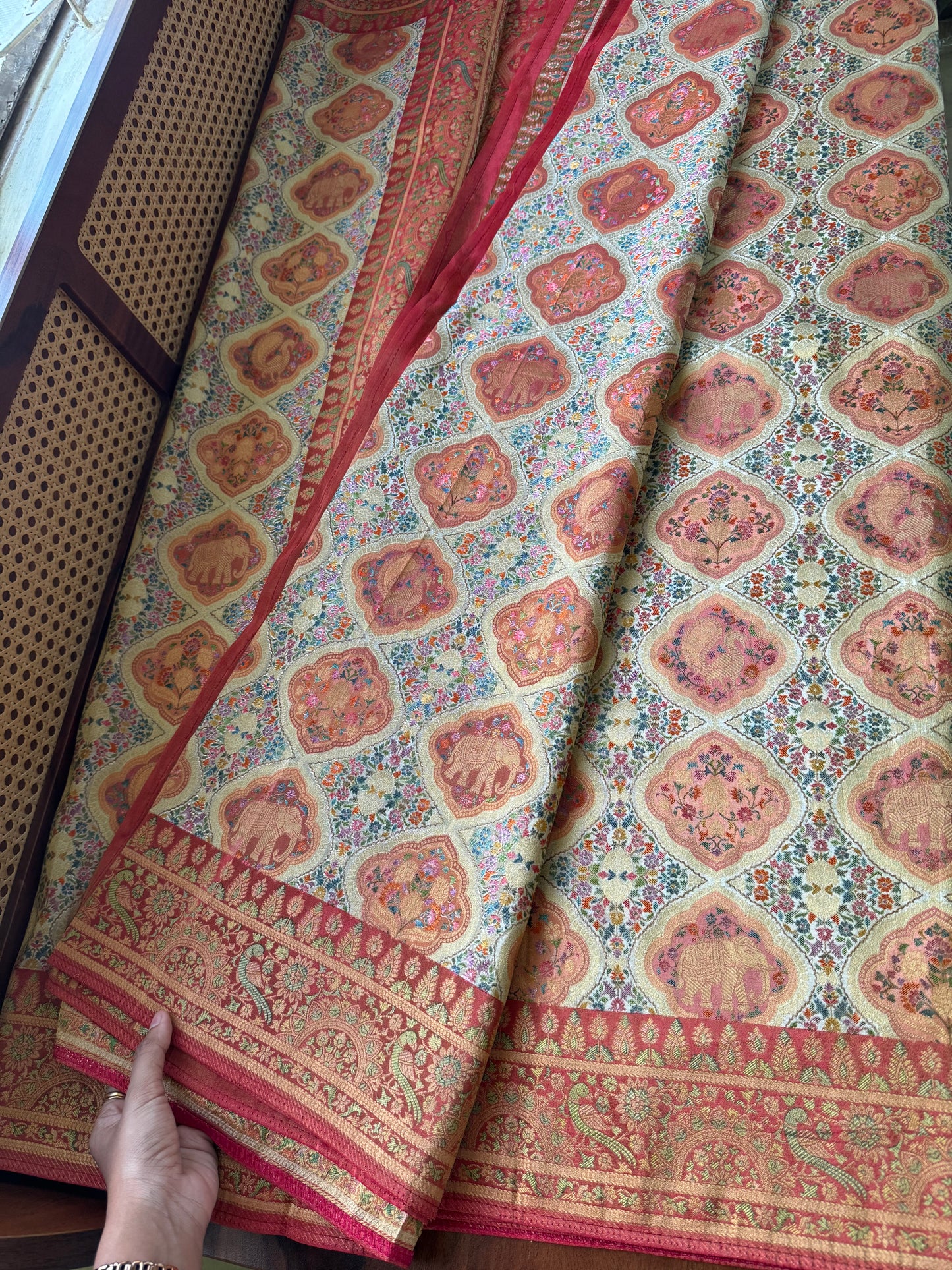 Luxe Pashmina Style Semi Silk Saree - Half White & Red