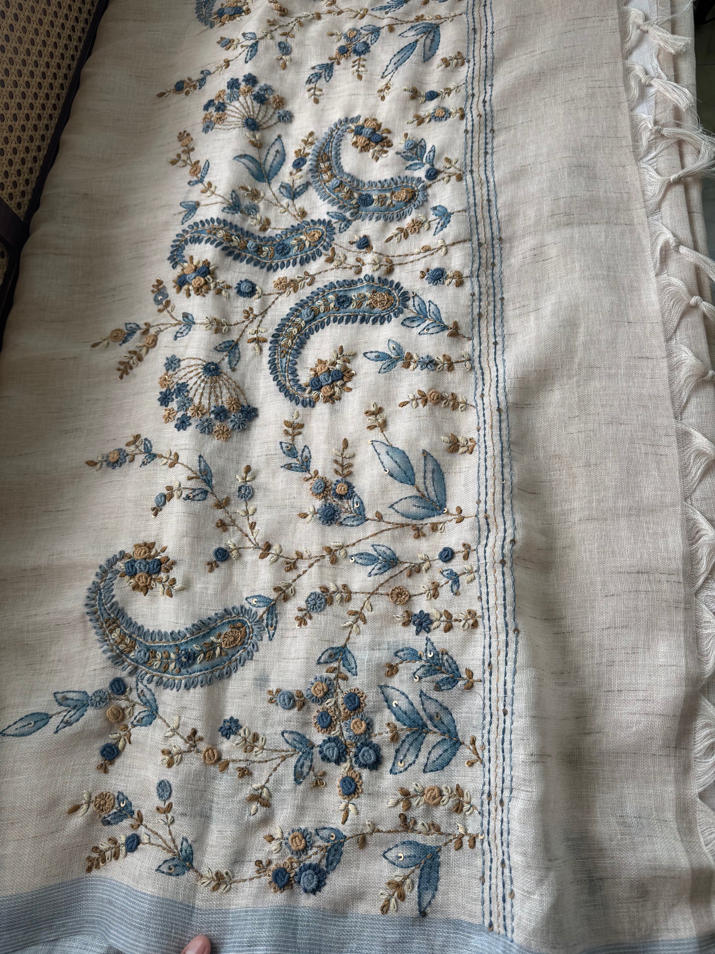 Hand Embroidered Linen Sarees with heavy blouse - Halfwhite & Blue
