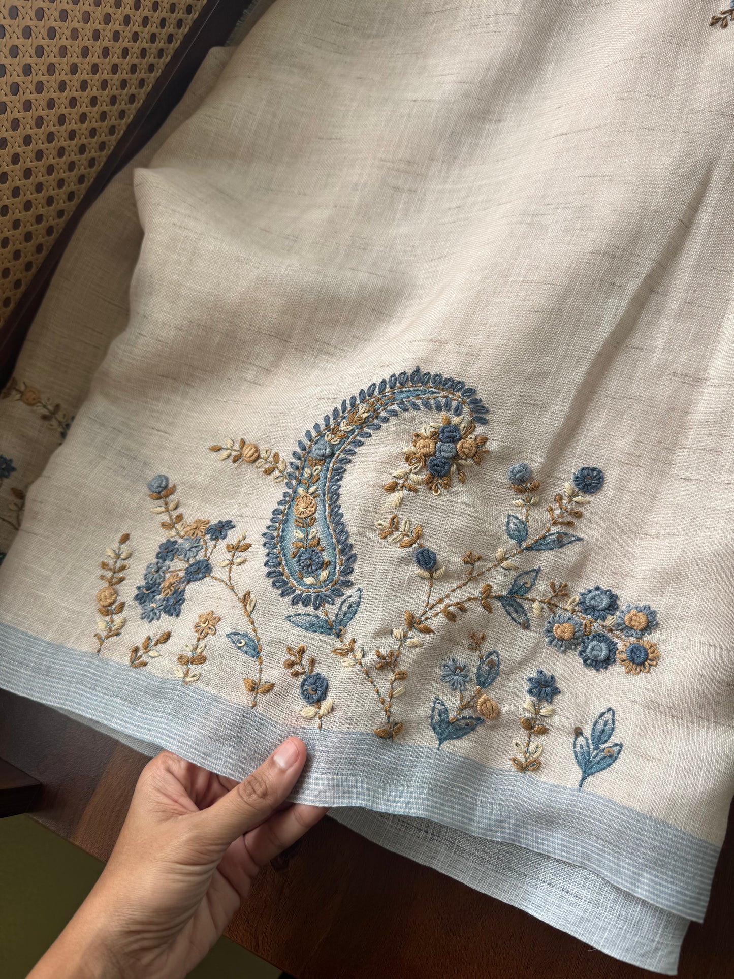 Hand Embroidered Linen Sarees with heavy blouse - Halfwhite & Blue