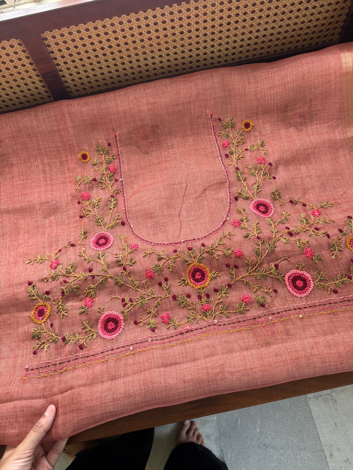 Premium Tissue Linen Sarees with heavy blouse - Peach