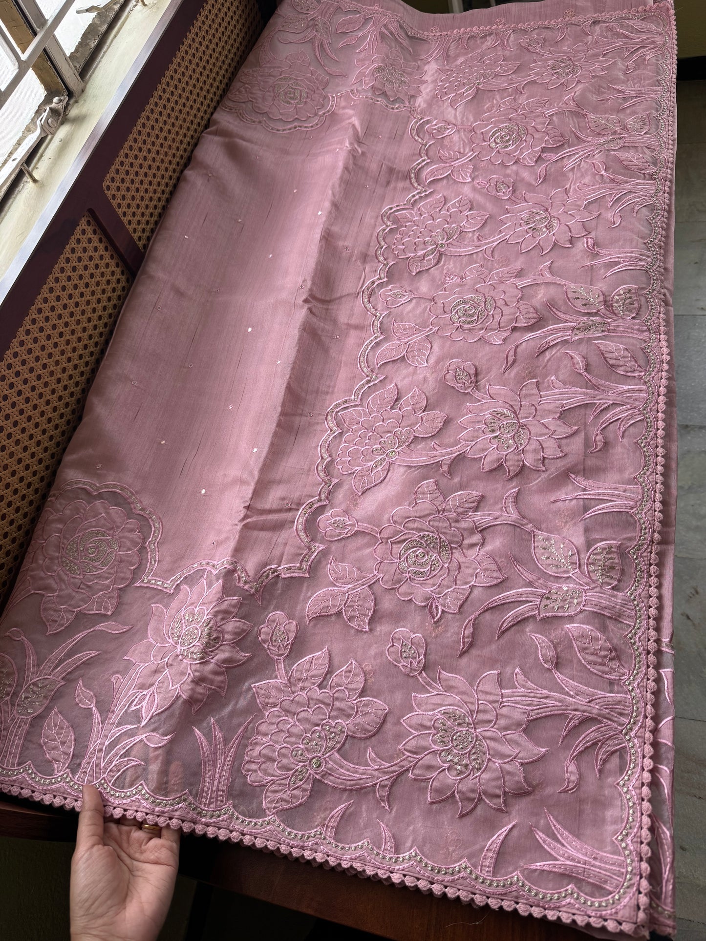 Tussar Blend Applique Saree - Pink