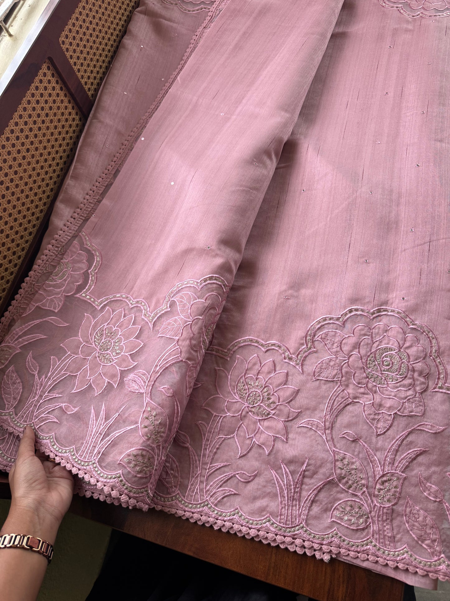 Tussar Blend Applique Saree - Pink