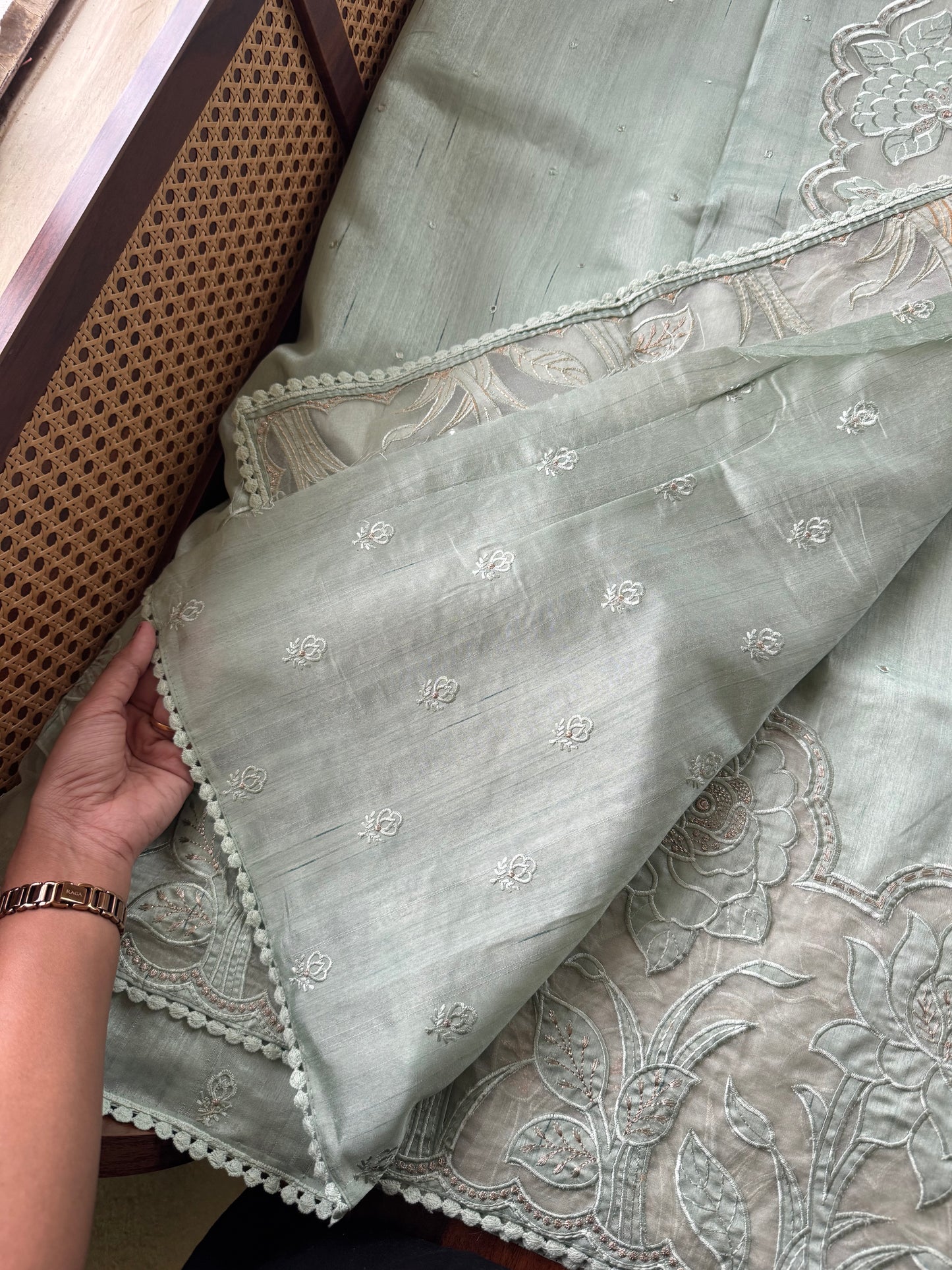 Tussar Blend Applique Saree - Pastel Green