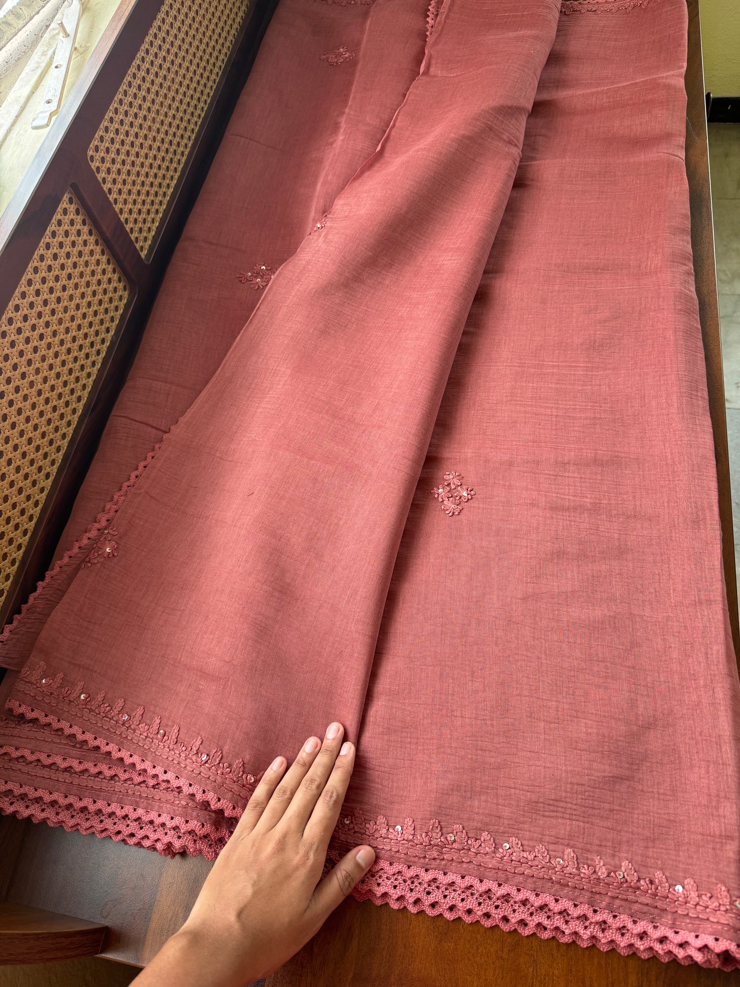 Pure Mul Chanderi Chikankari Saree -Dusty Pink