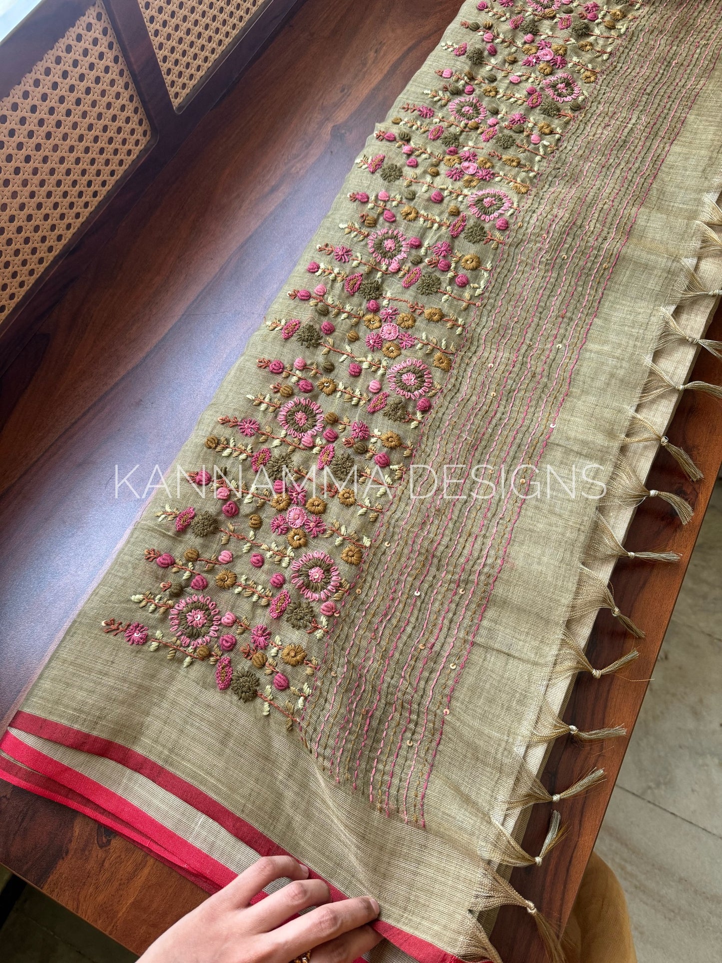 Premium Tissue Linen Sarees - Green