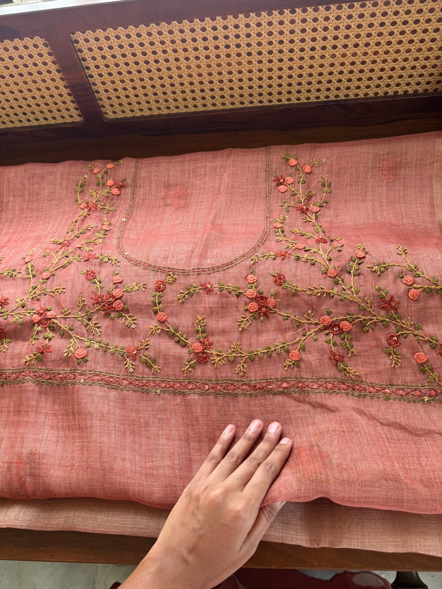 Premium Tissue Linen Sarees with heavy blouse - Peach