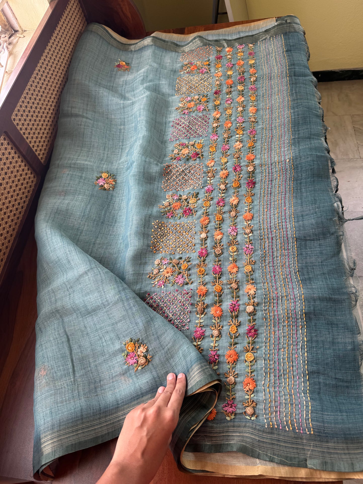 Premium Tissue Linen Sarees with heavy blouse - Blue