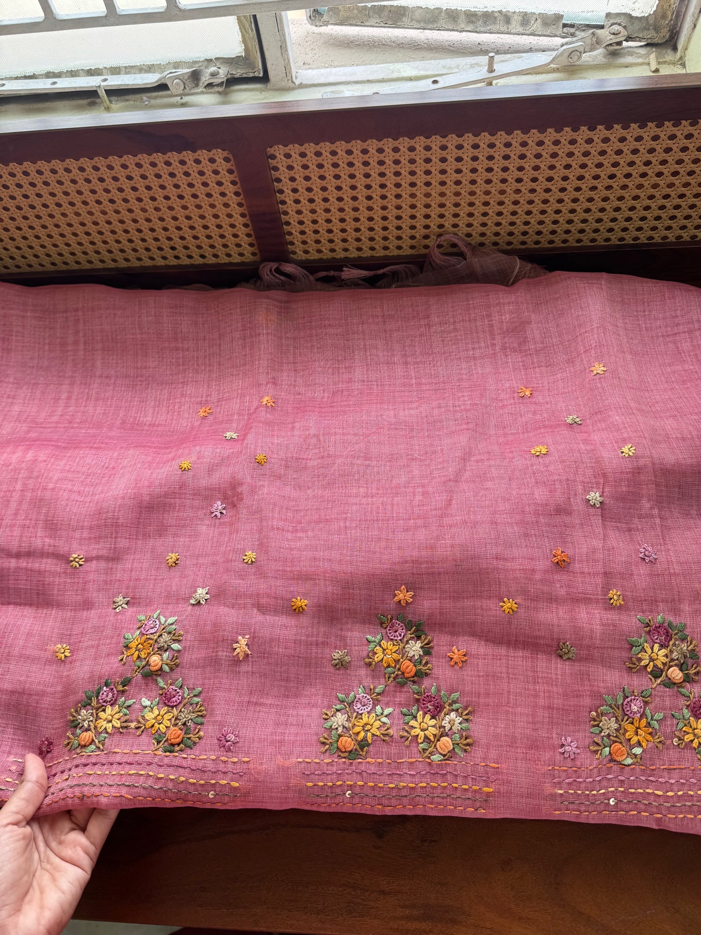 Premium Tissue Linen Sarees with heavy blouse - Pink