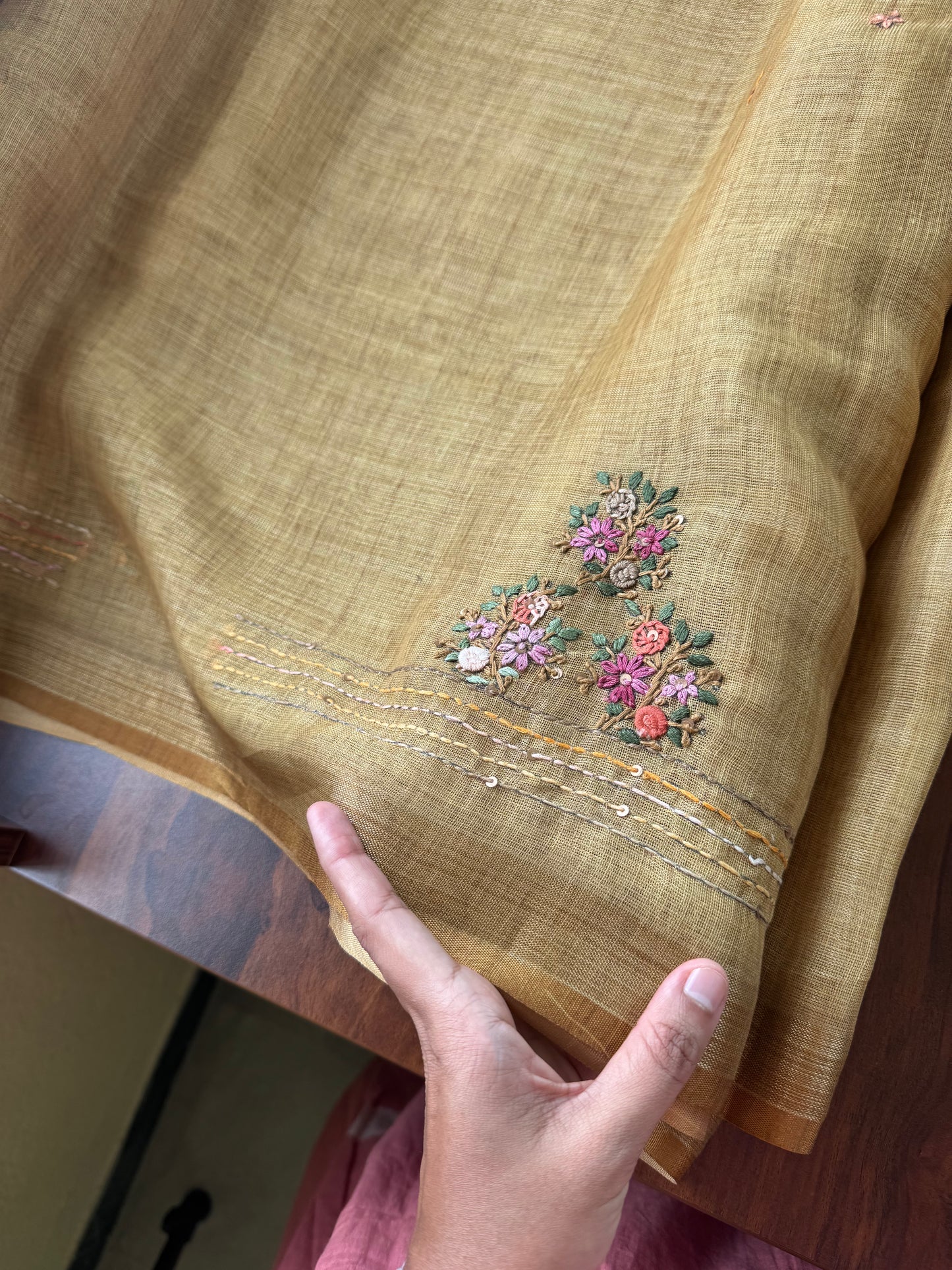 Premium Tissue Linen Sarees with heavy blouse - Henna Green