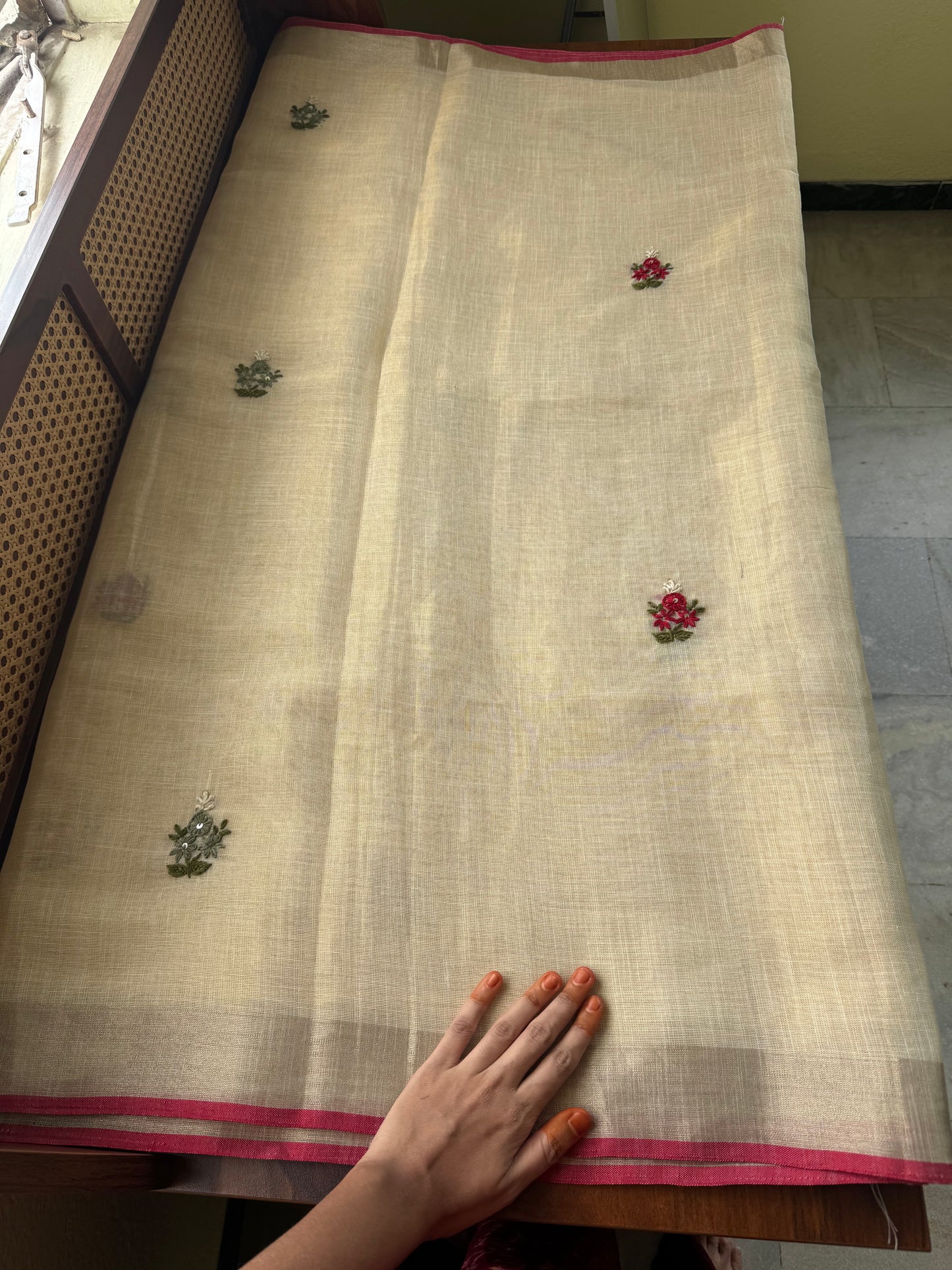 Premium Tissue Linen Sarees - Golden beige & Marigold