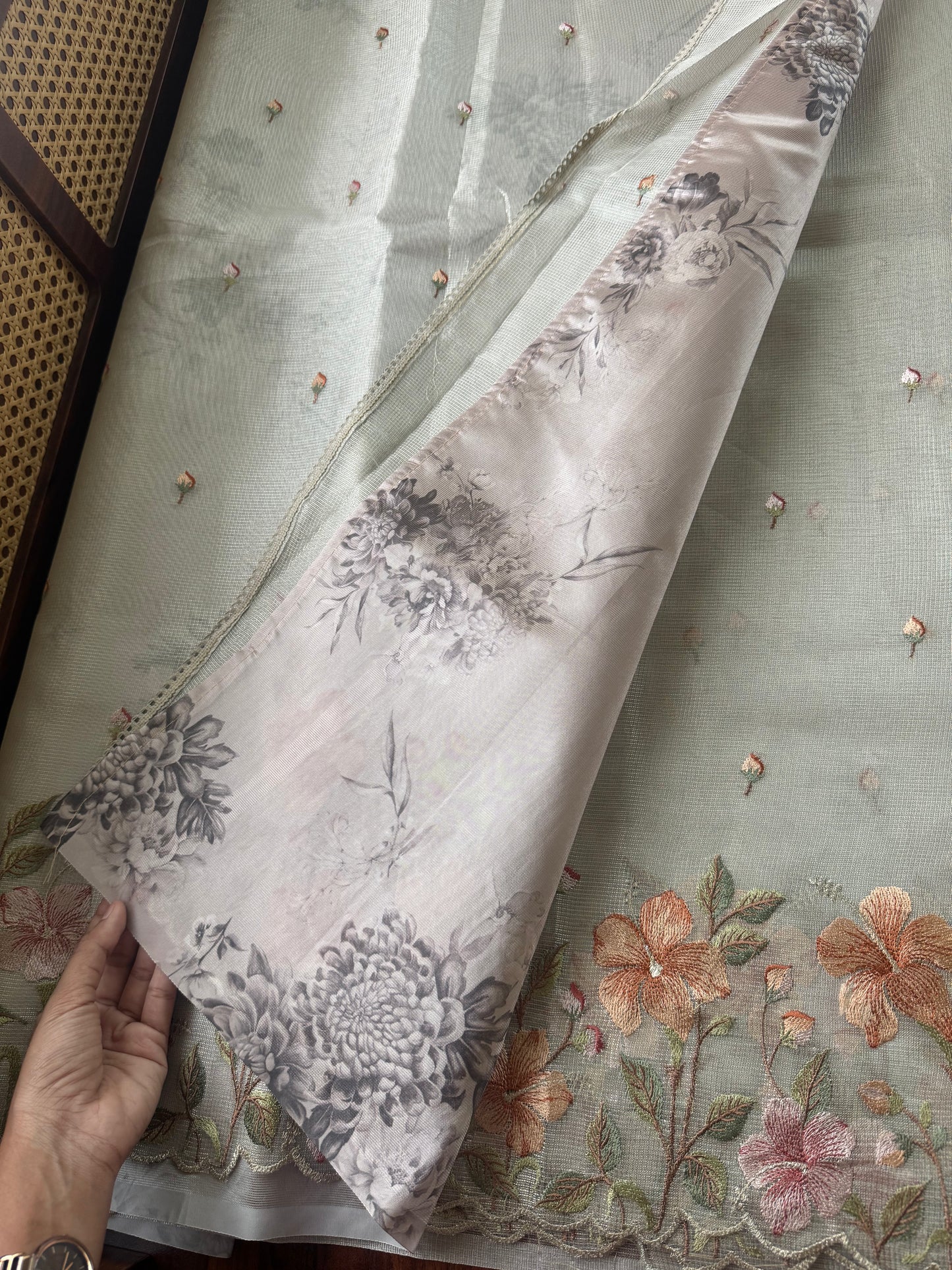 Floral Tissue Saree - Grey