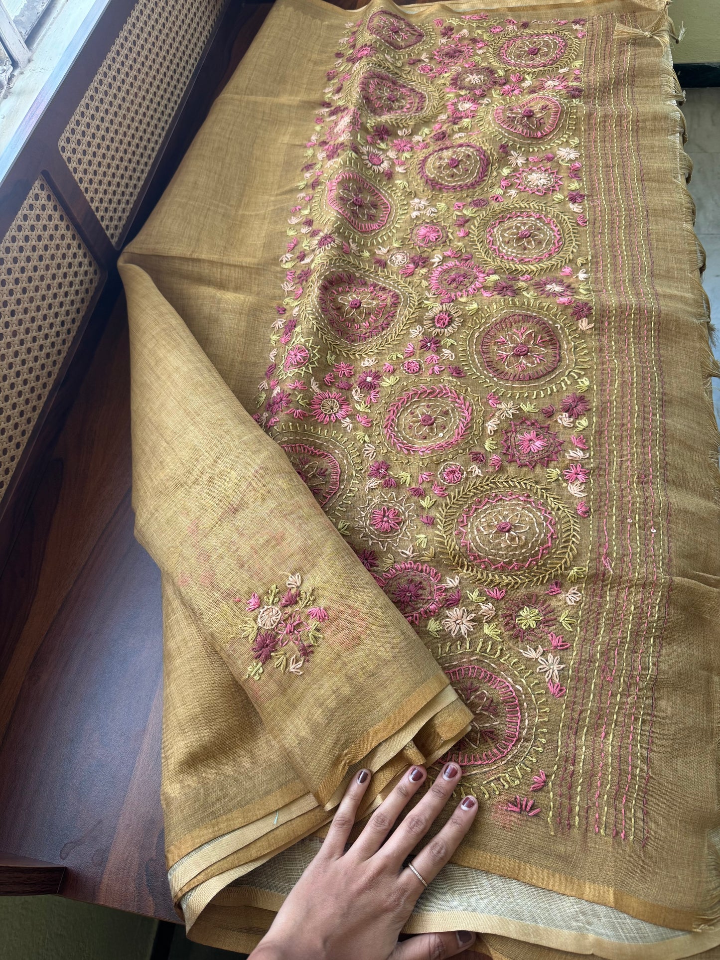 Premium Tissue Linen Sarees - Henna Green