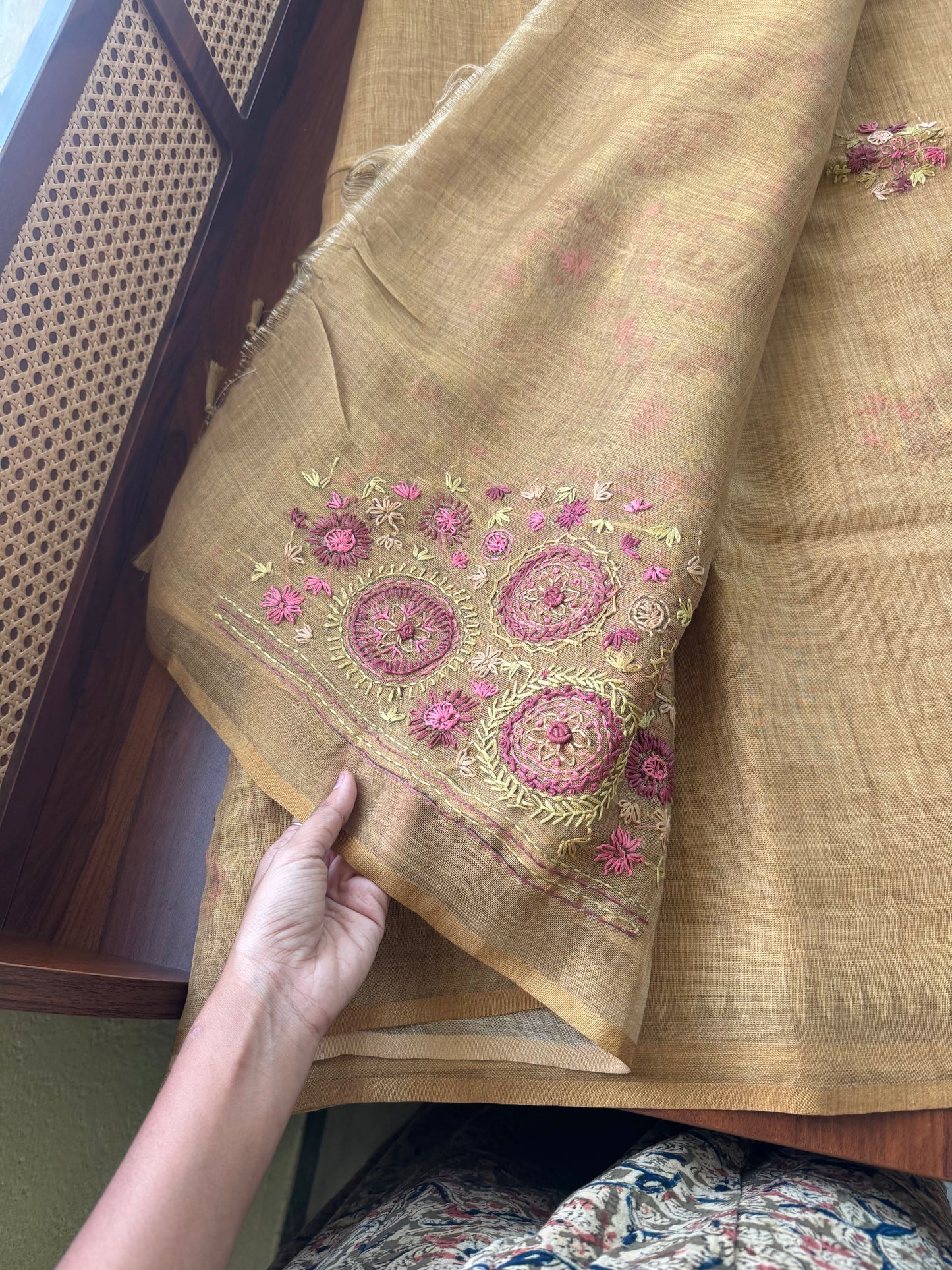 Premium Tissue Linen Sarees - Henna Green