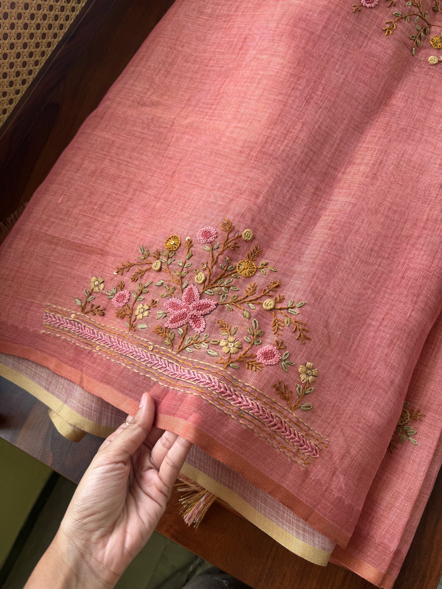 Premium Tissue Linen Sarees with heavy blouse - Peach