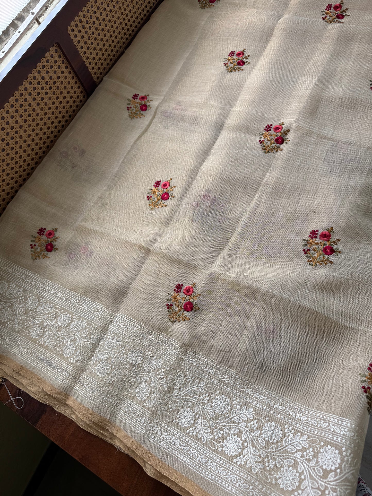 Premium Tissue Linen Sarees - Half White & Cherry Red