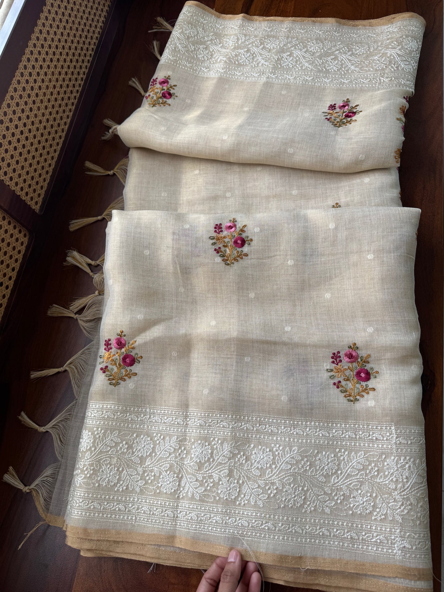 Premium Tissue Linen Sarees - Half White & Pink