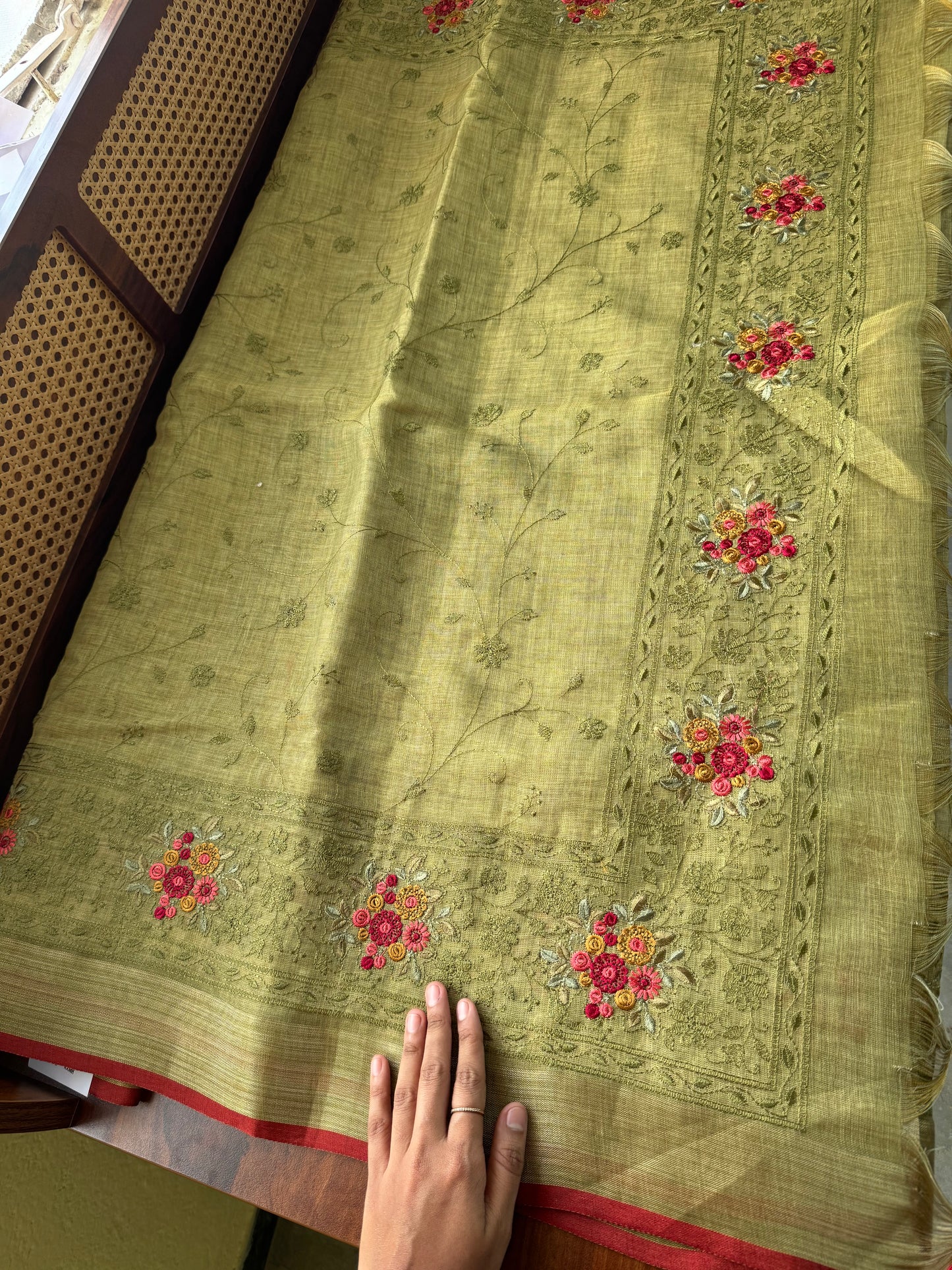 Premium Tissue Linen Sarees - Green