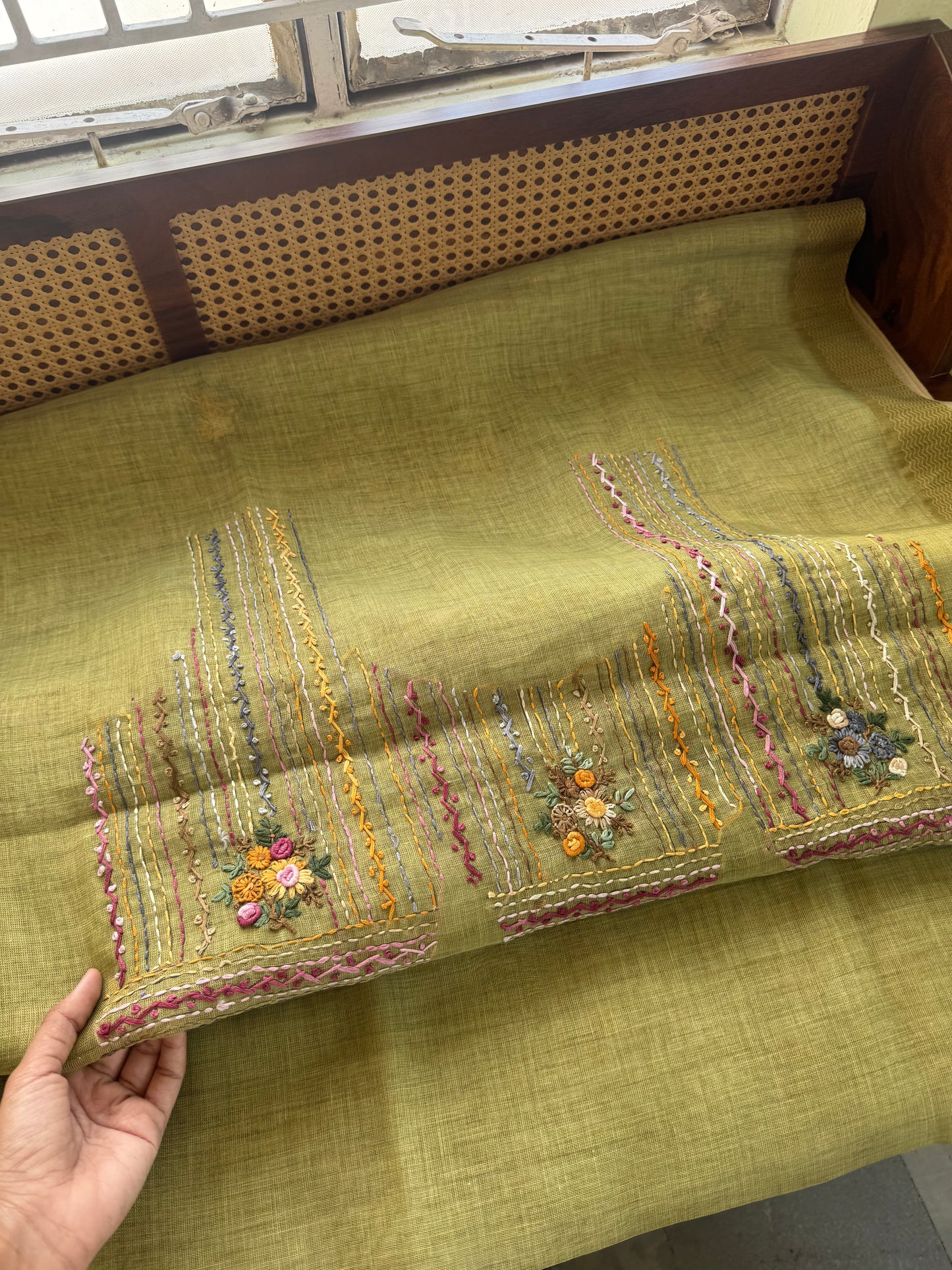 Premium Tissue Linen Sarees with heavy blouse - Green